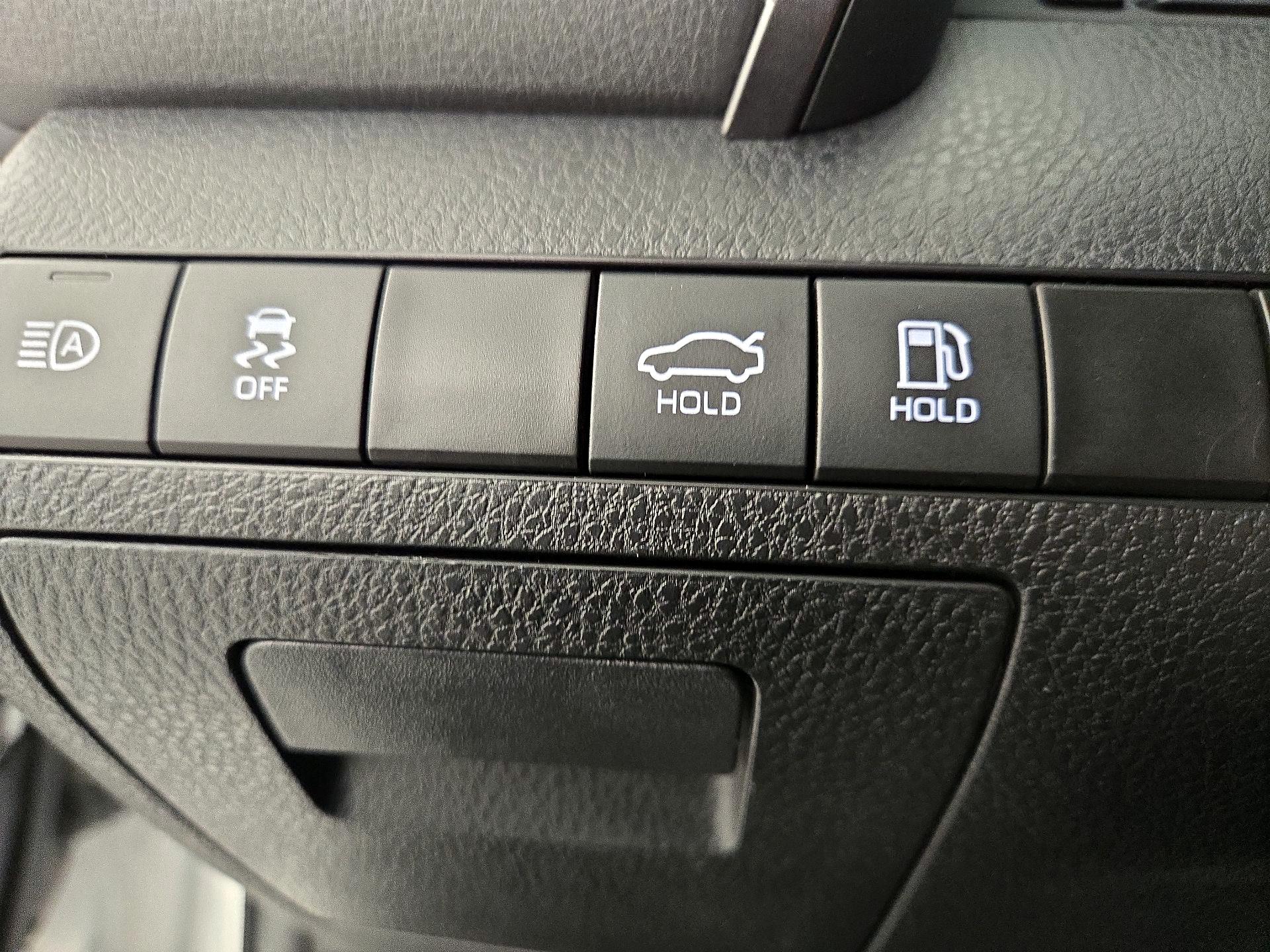 Thumbnail: 2023 Toyota Camry - 13