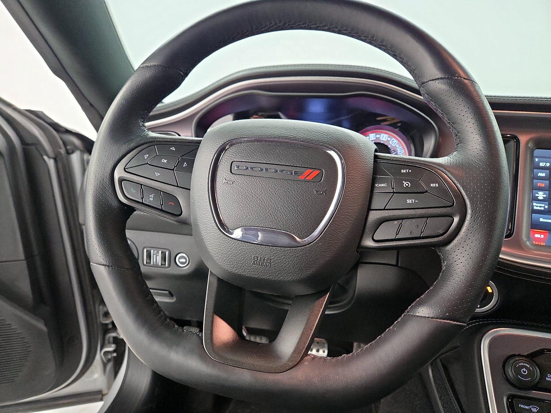 Thumbnail: 2022 Dodge Challenger - 10