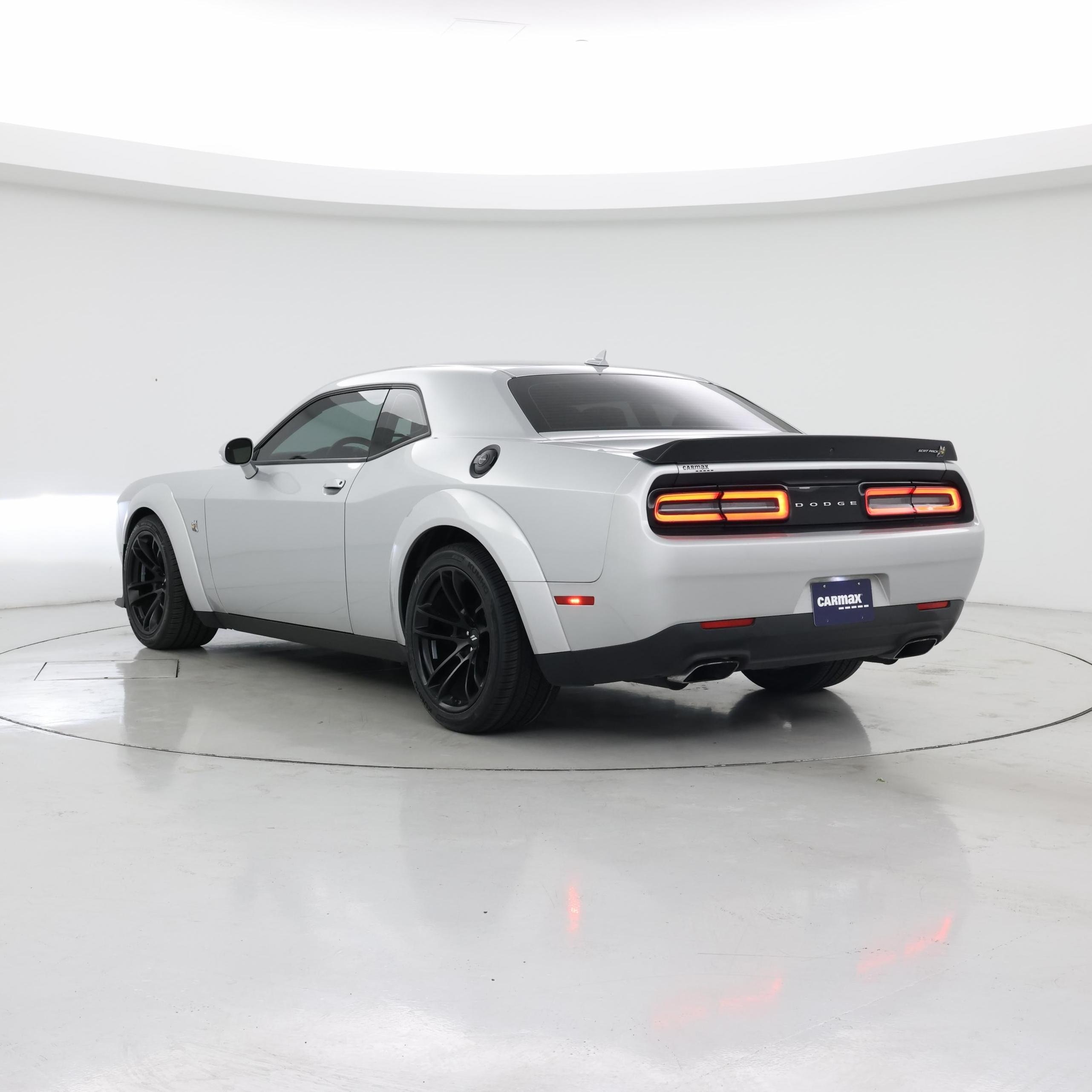 Thumbnail: 2022 Dodge Challenger - 2