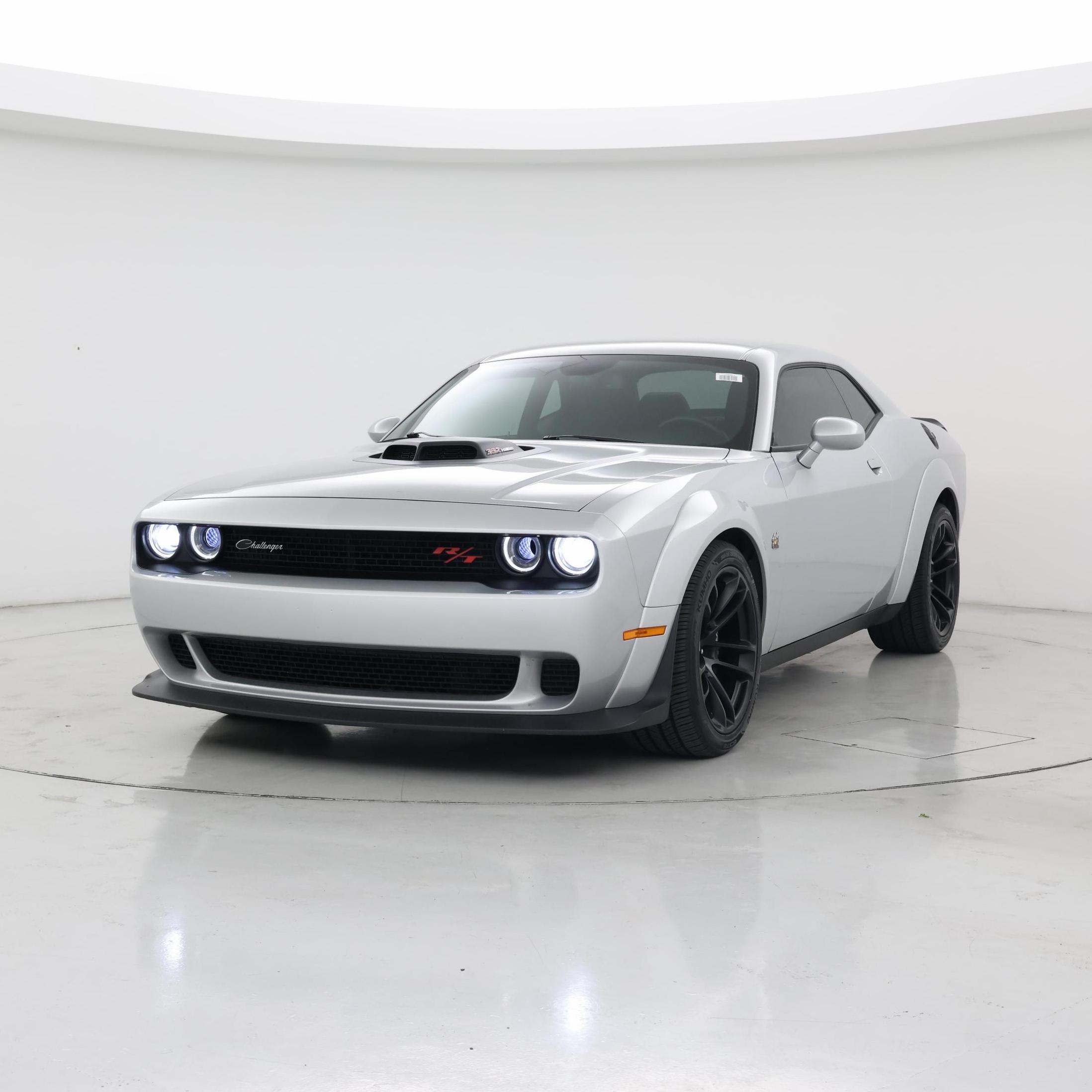 Thumbnail: 2022 Dodge Challenger - 4