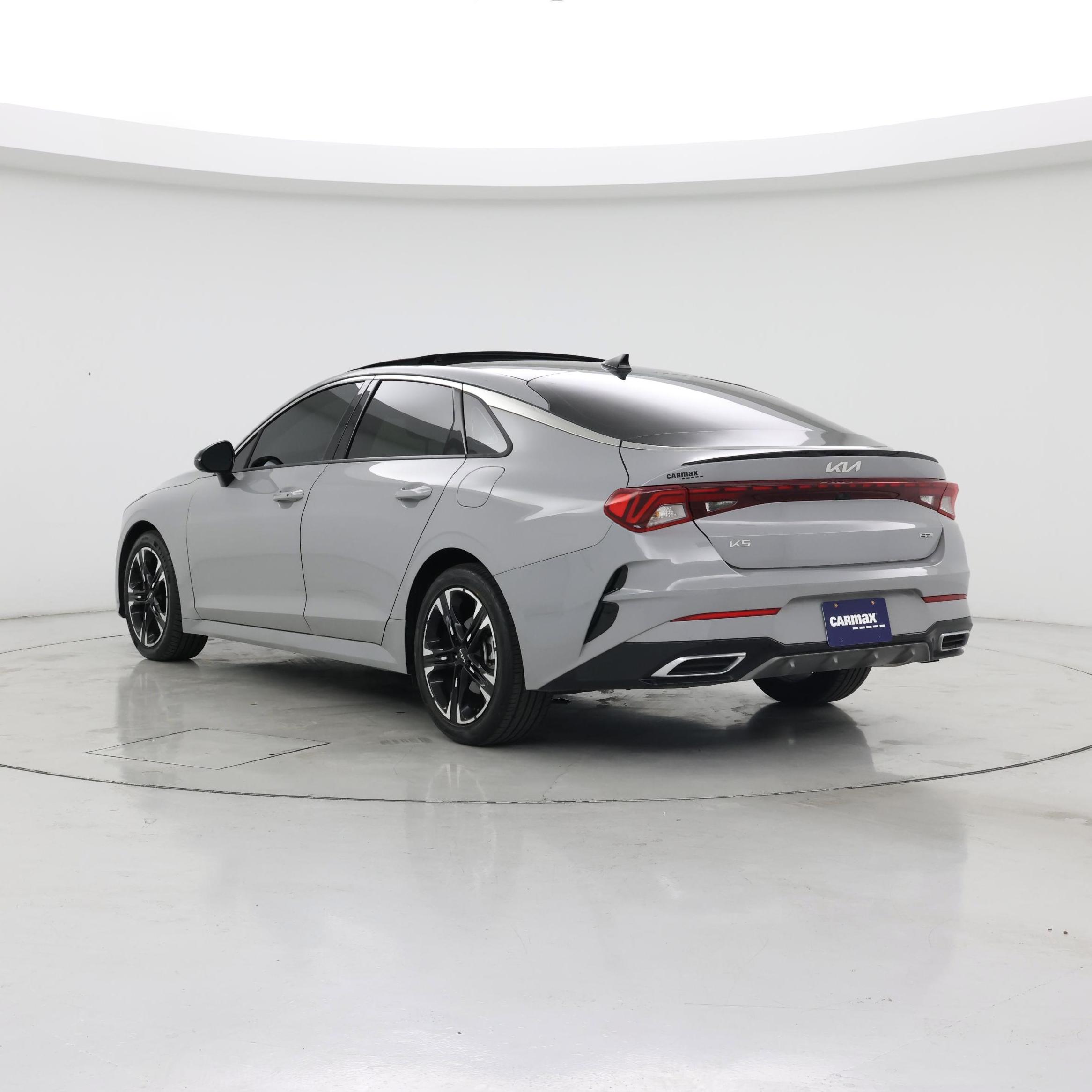 Thumbnail: 2023 Kia K5 - 2