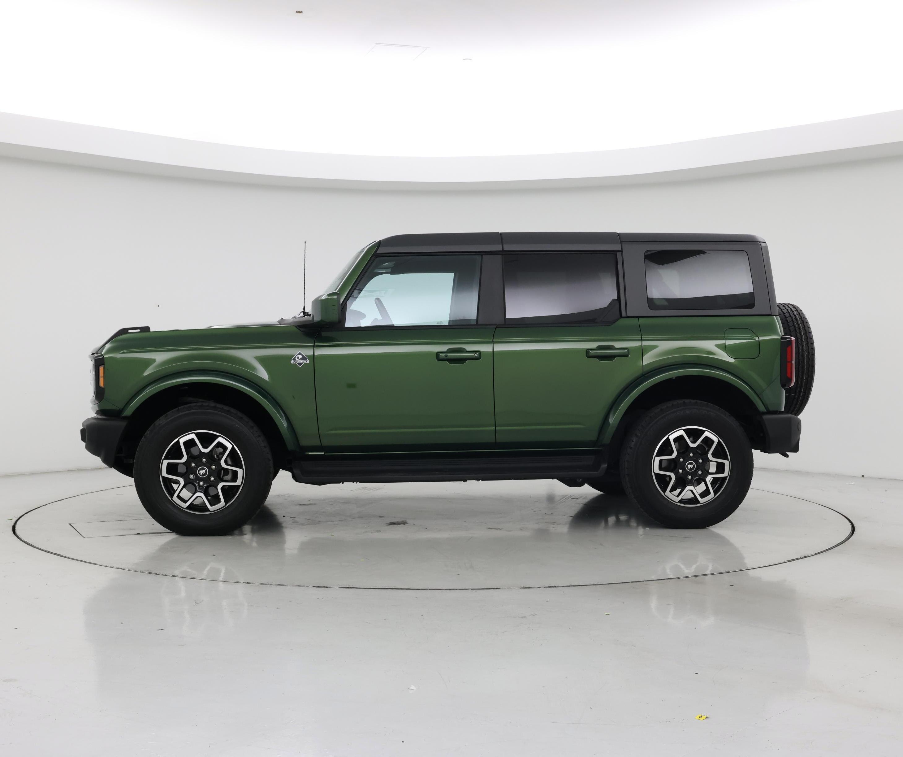 Thumbnail: 2025 Ford Bronco - 3