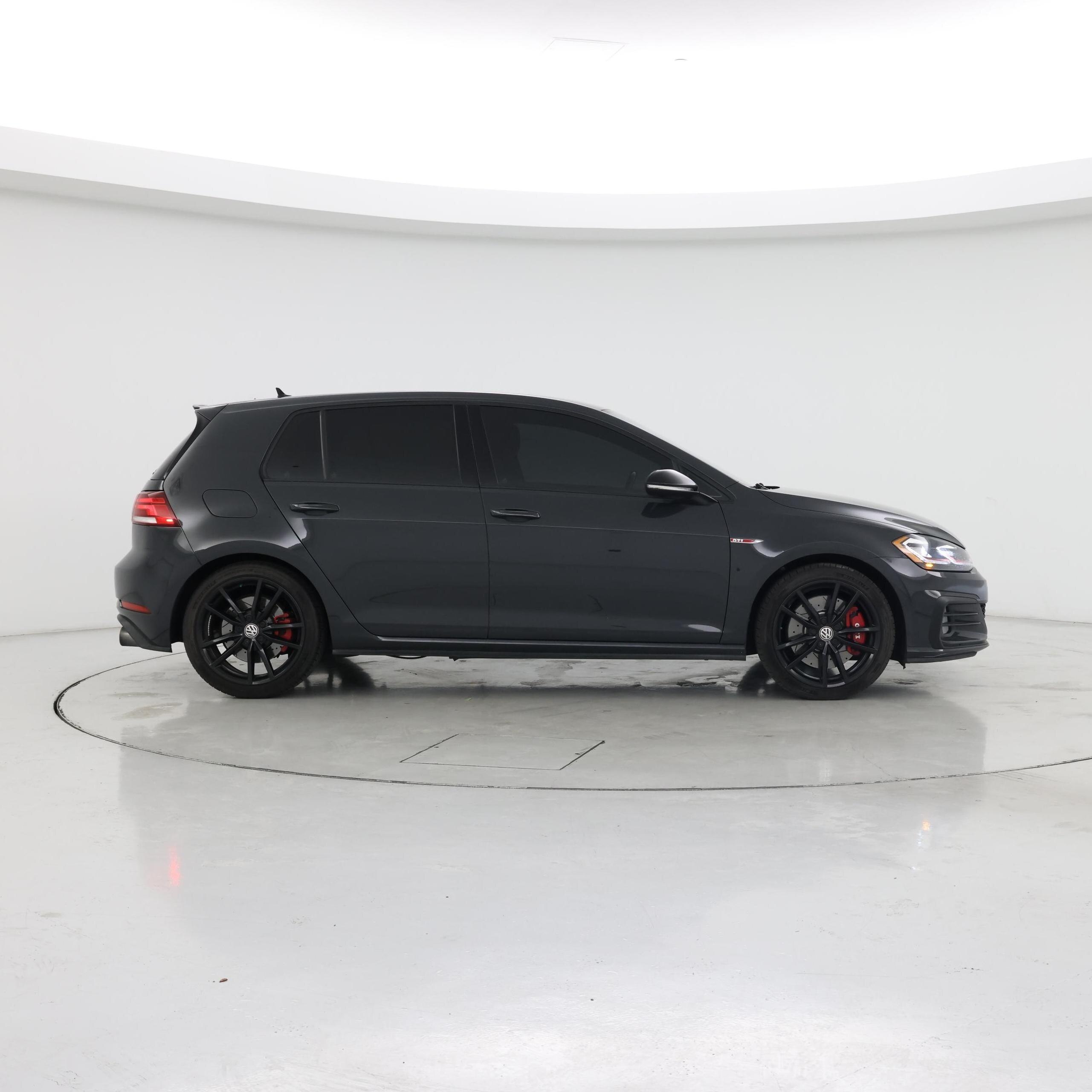 Thumbnail: 2019 Volkswagen Golf - 7