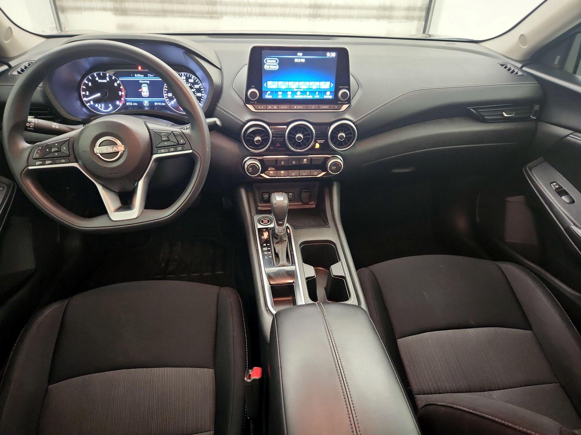 Thumbnail: 2024 Nissan Sentra - 9