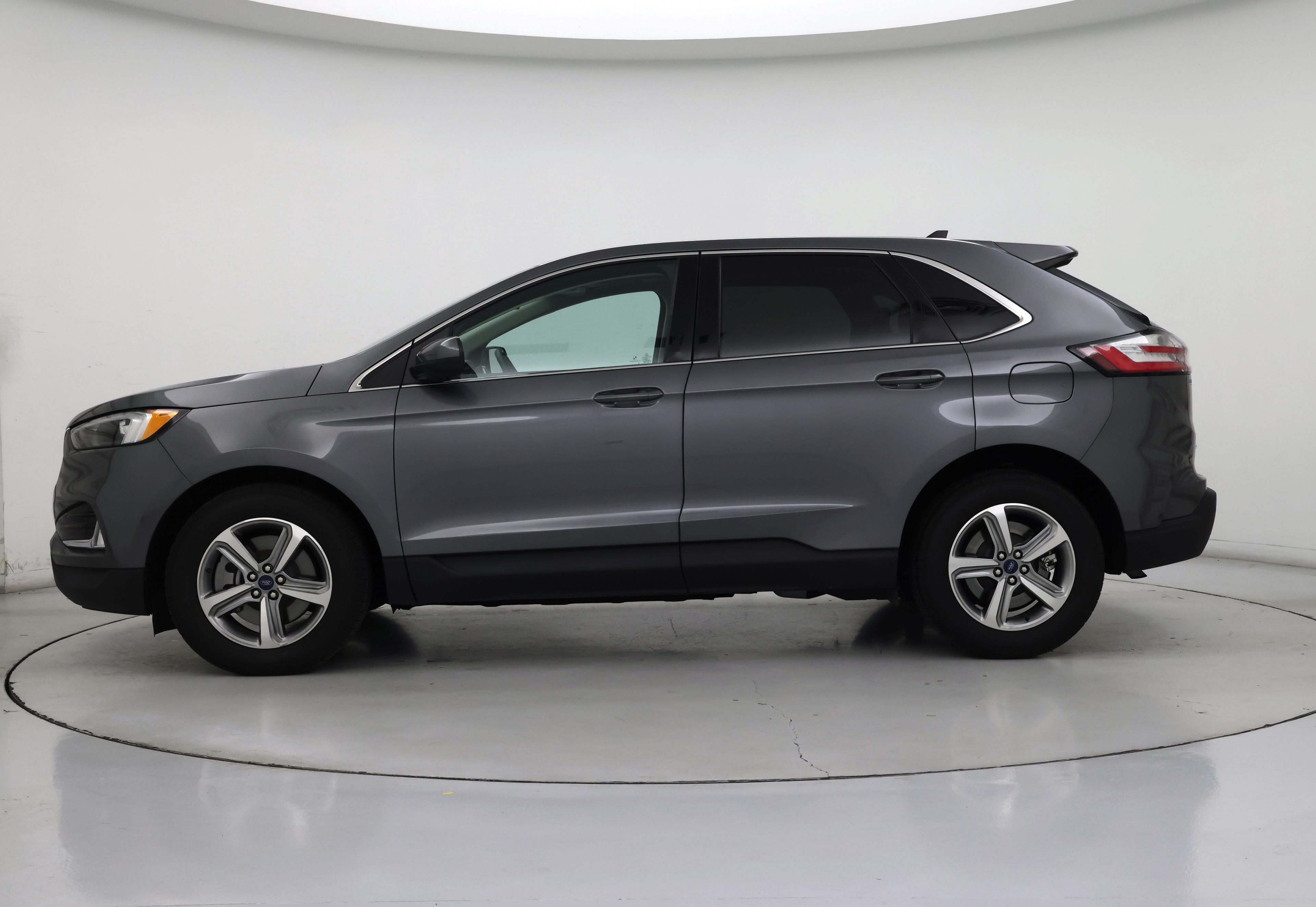 Thumbnail: 2022 Ford Edge - 3