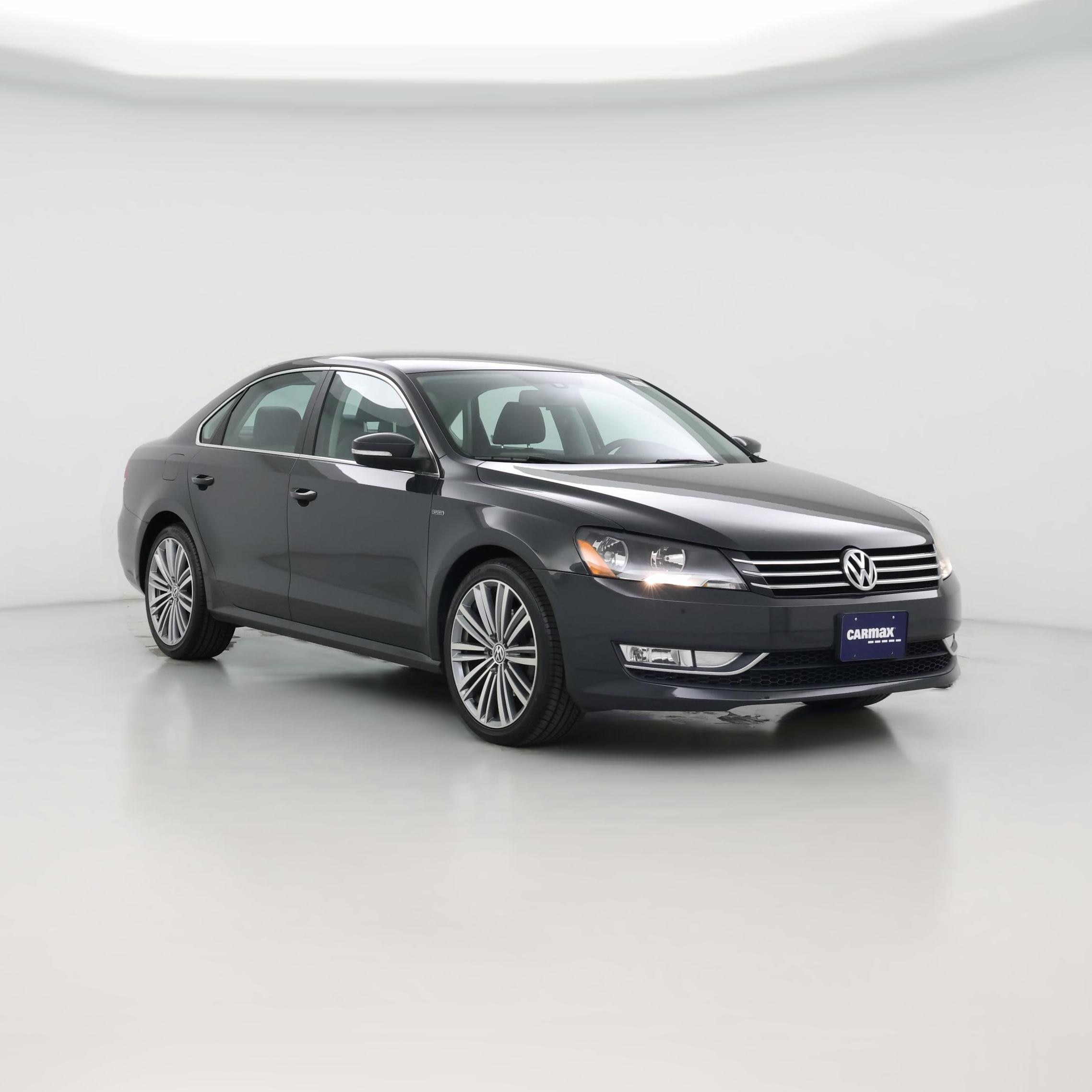 Thumbnail: 2015 Volkswagen Passat - 1