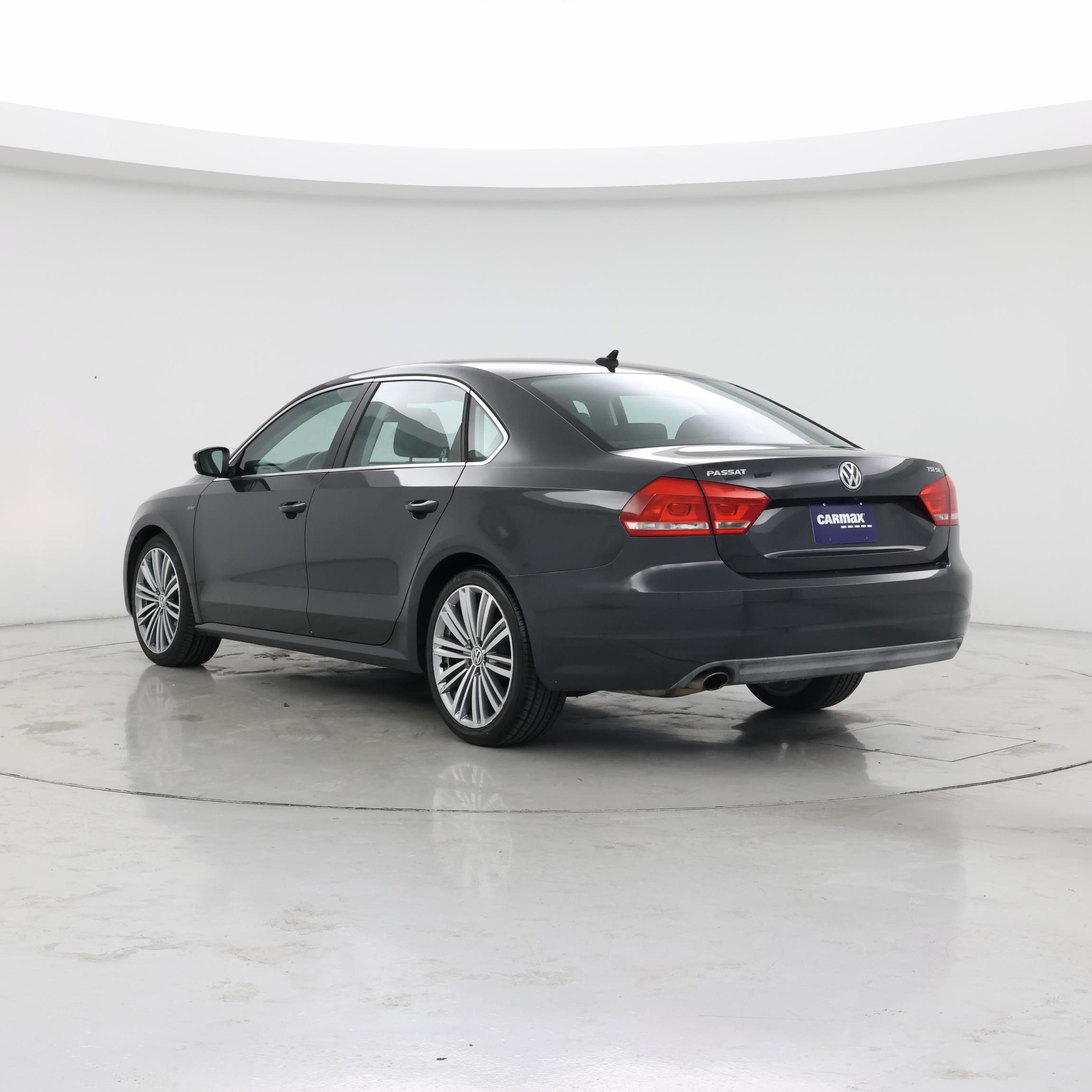 Thumbnail: 2015 Volkswagen Passat - 2