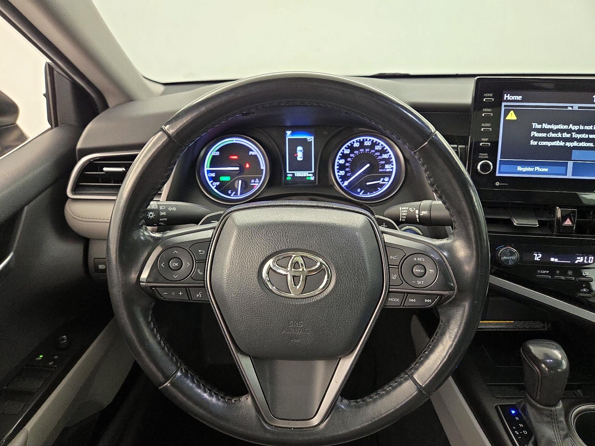 Thumbnail: 2021 Toyota Camry - 10