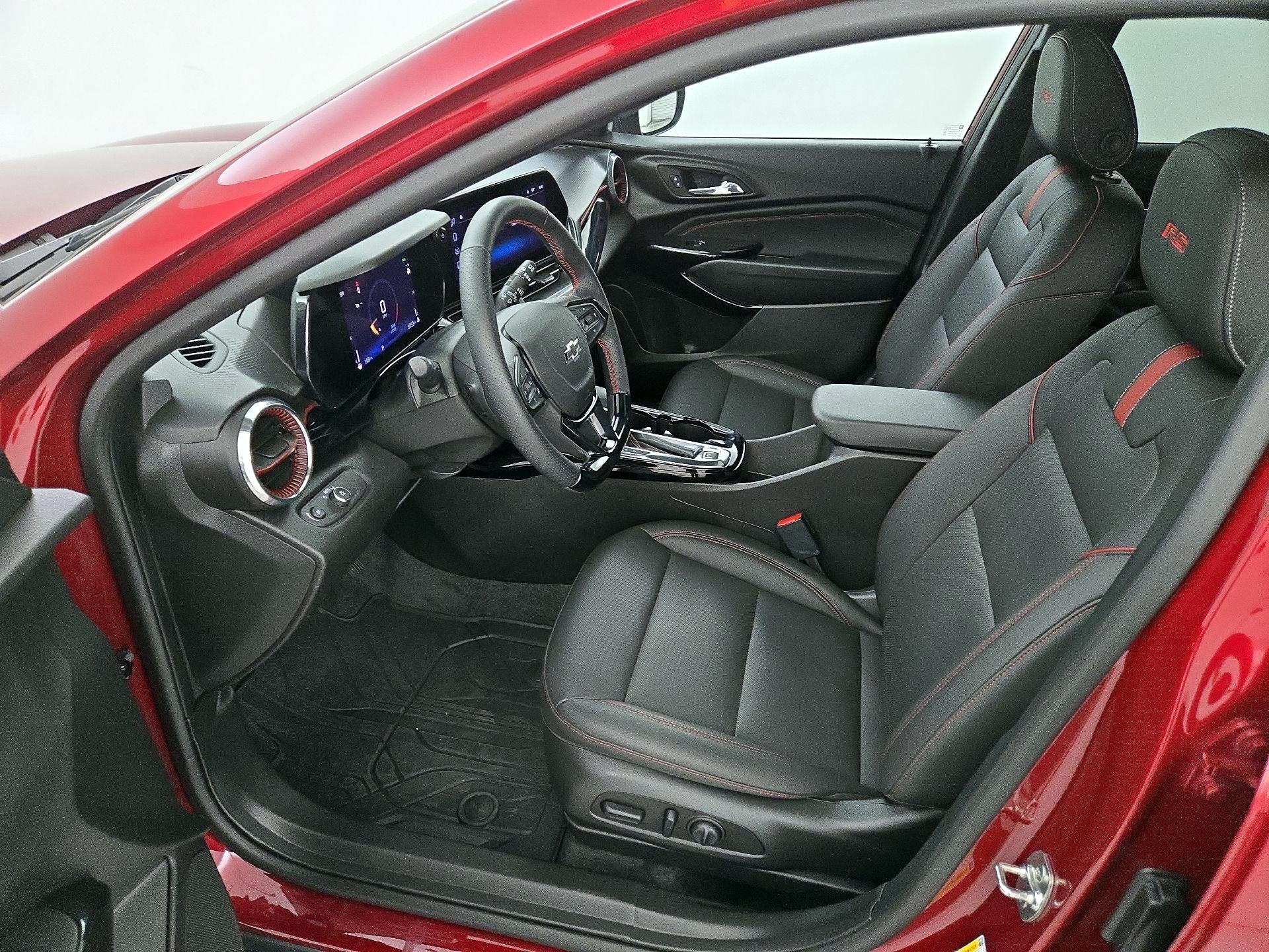 Thumbnail: 2025 Chevrolet Trax - 11