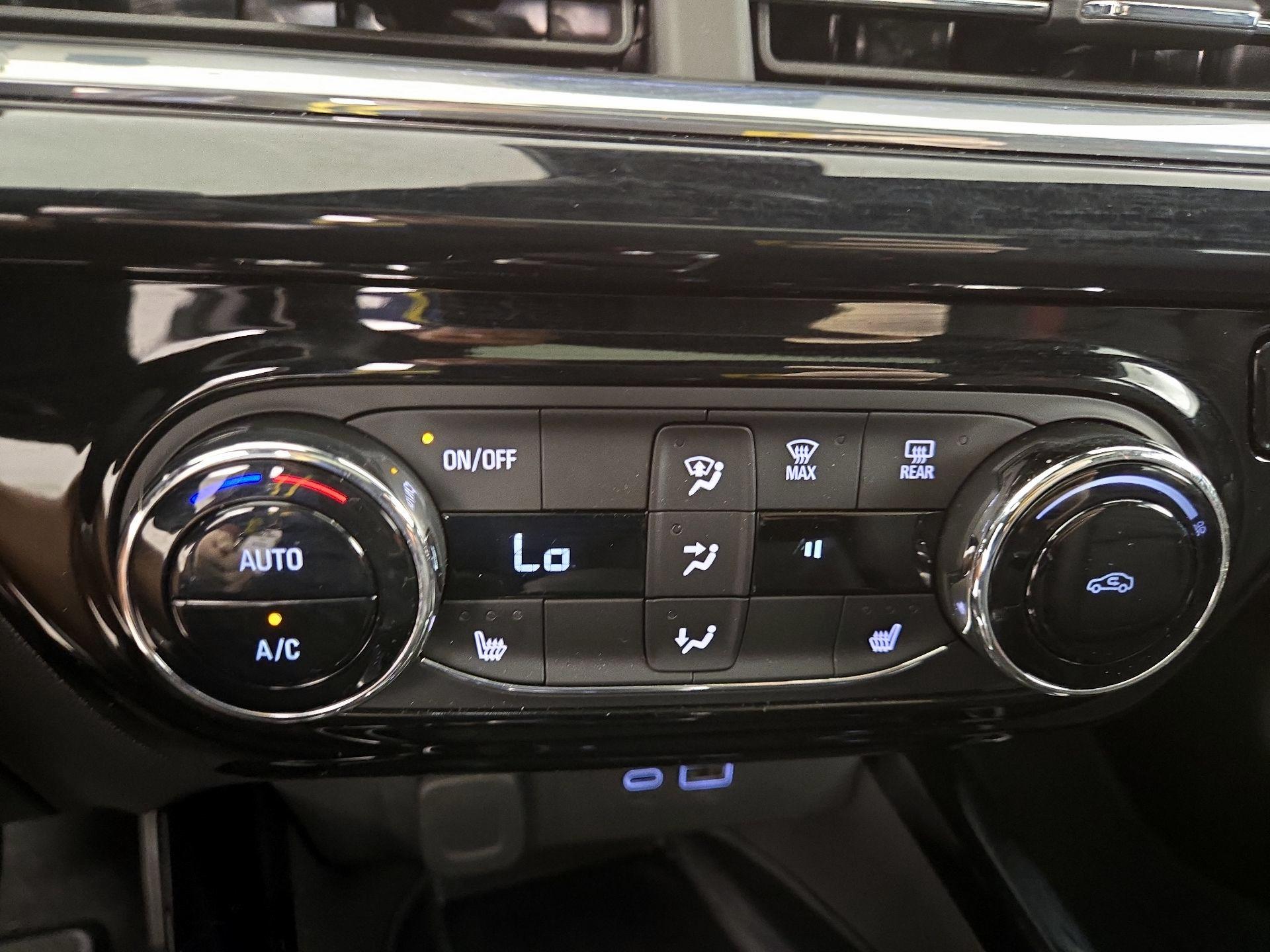 Thumbnail: 2025 Chevrolet Trax - 16