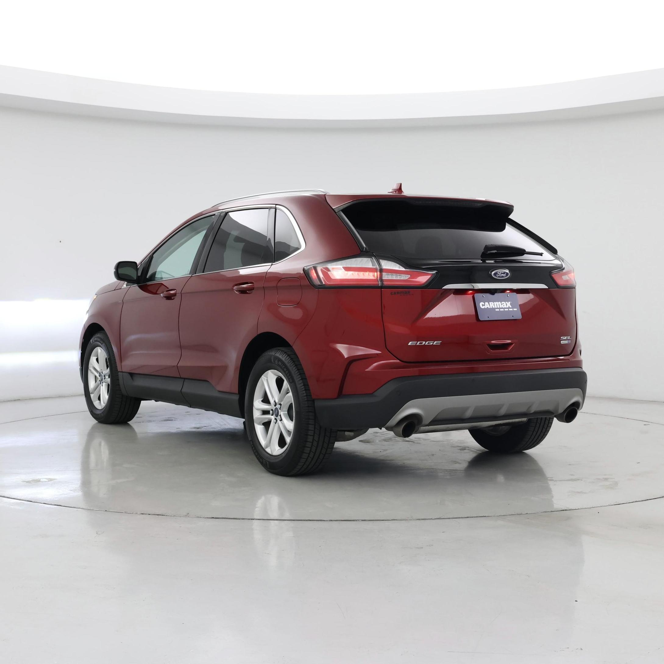 Thumbnail: 2019 Ford Edge - 2