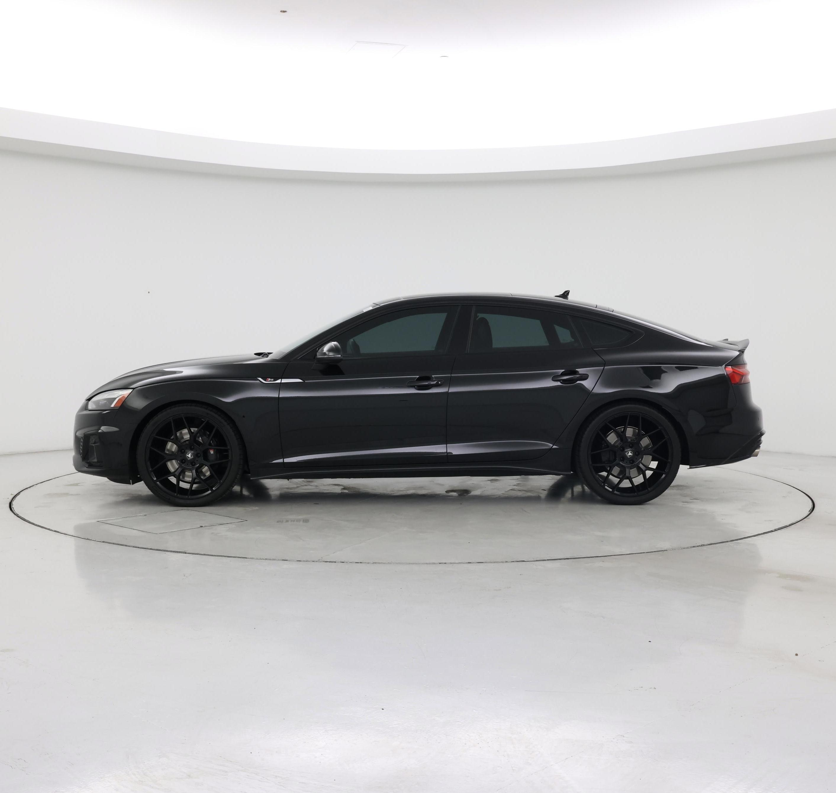 Thumbnail: 2021 Audi S5 - 3