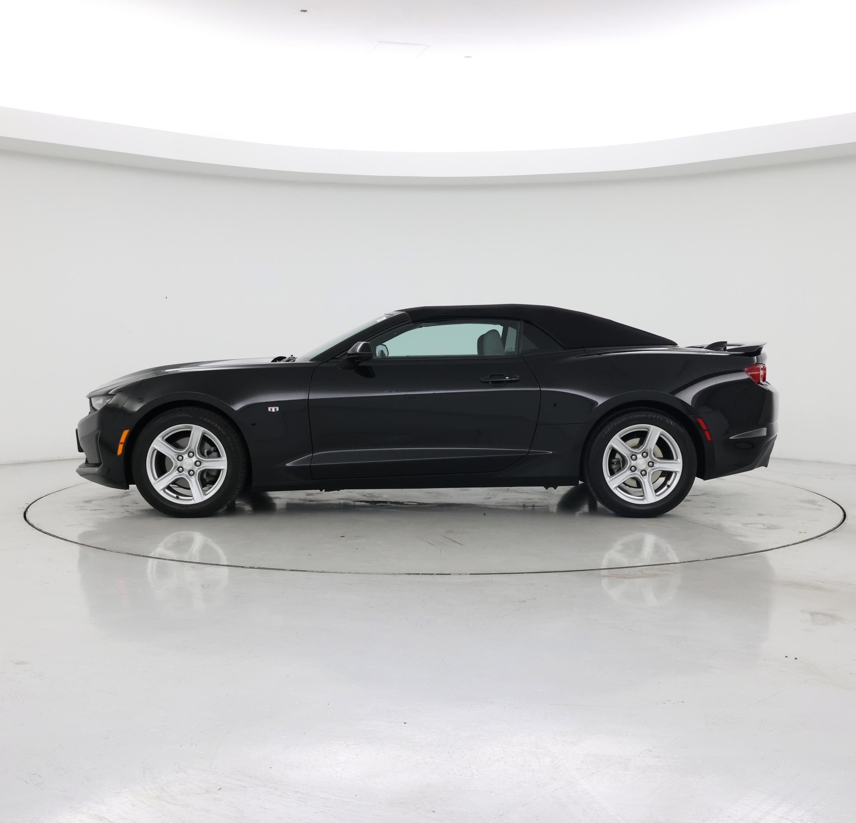 Thumbnail: 2023 Chevrolet Camaro - 3