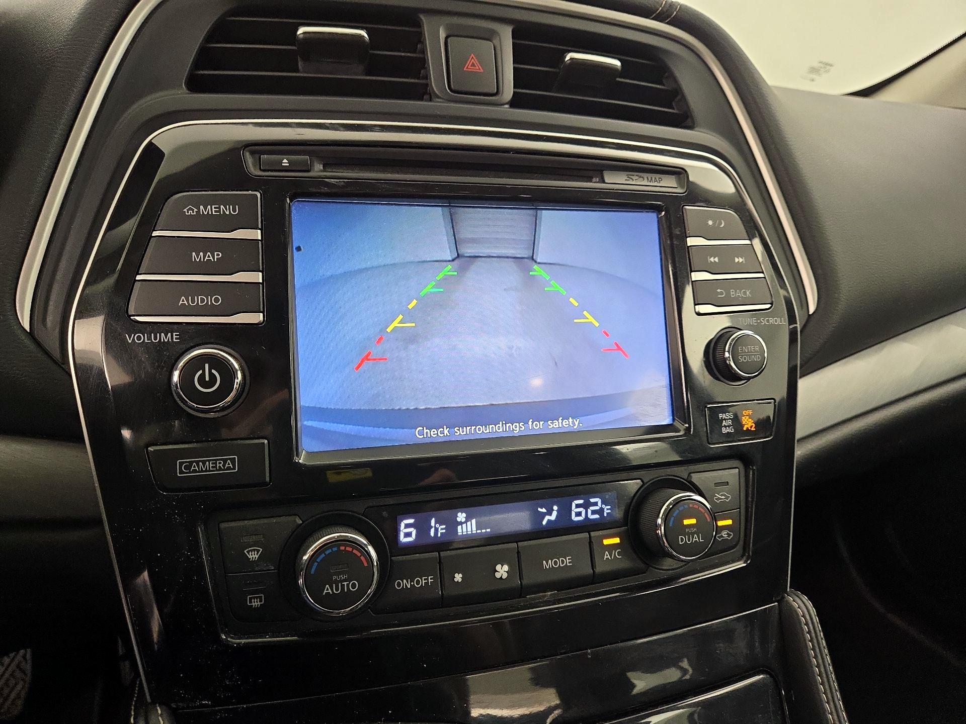 Thumbnail: 2016 Nissan Maxima - 15