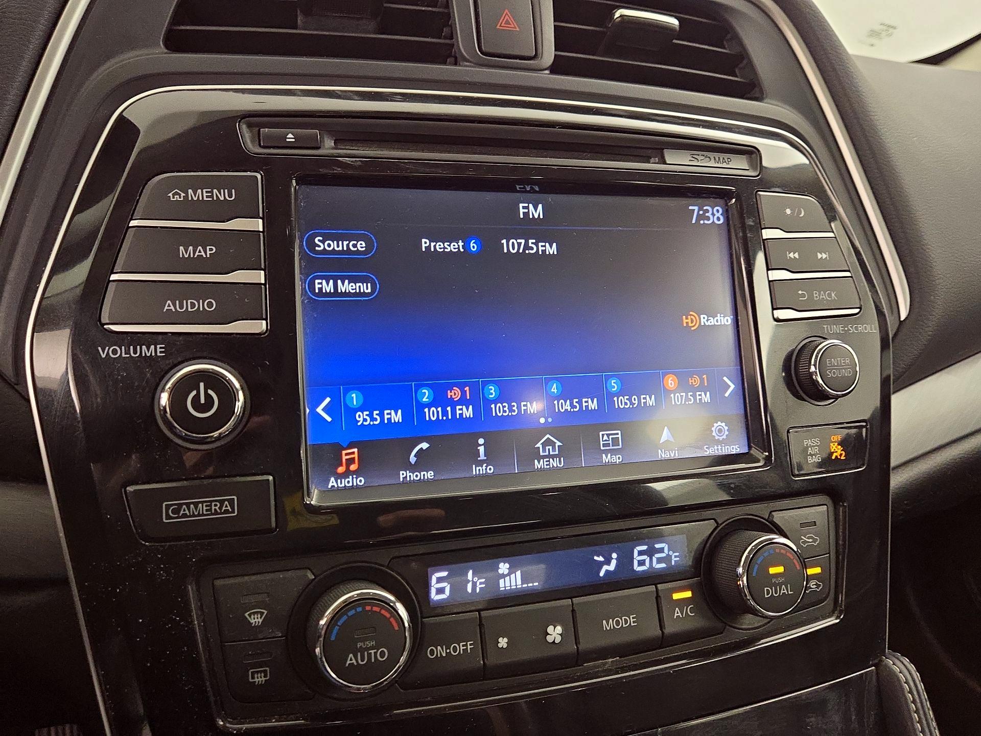 Thumbnail: 2016 Nissan Maxima - 16