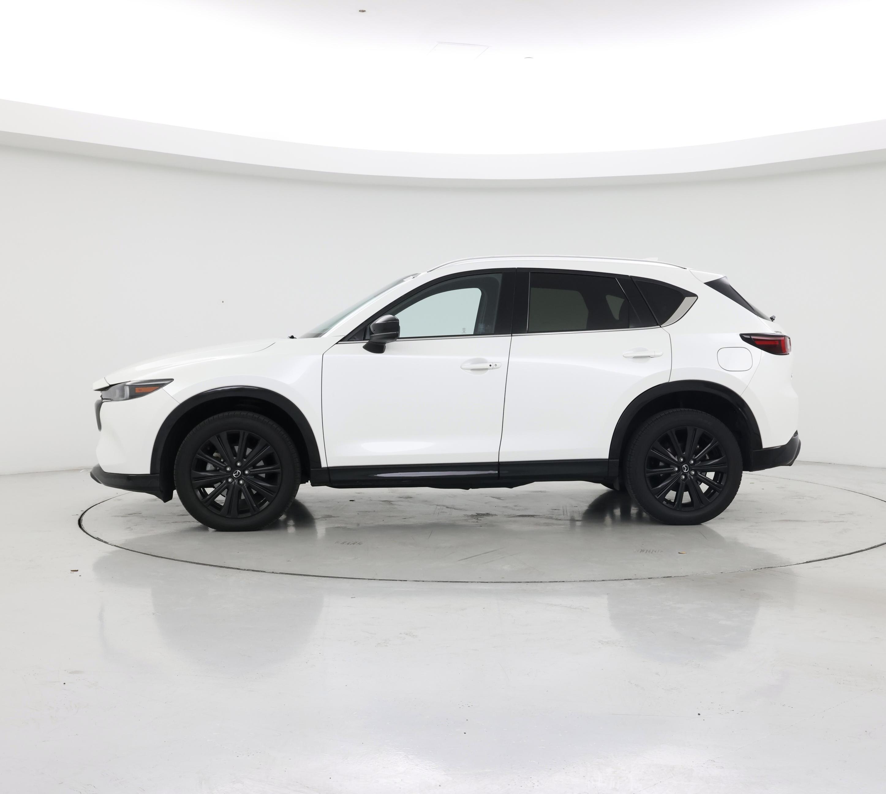 Thumbnail: 2022 Mazda CX-5 - 3