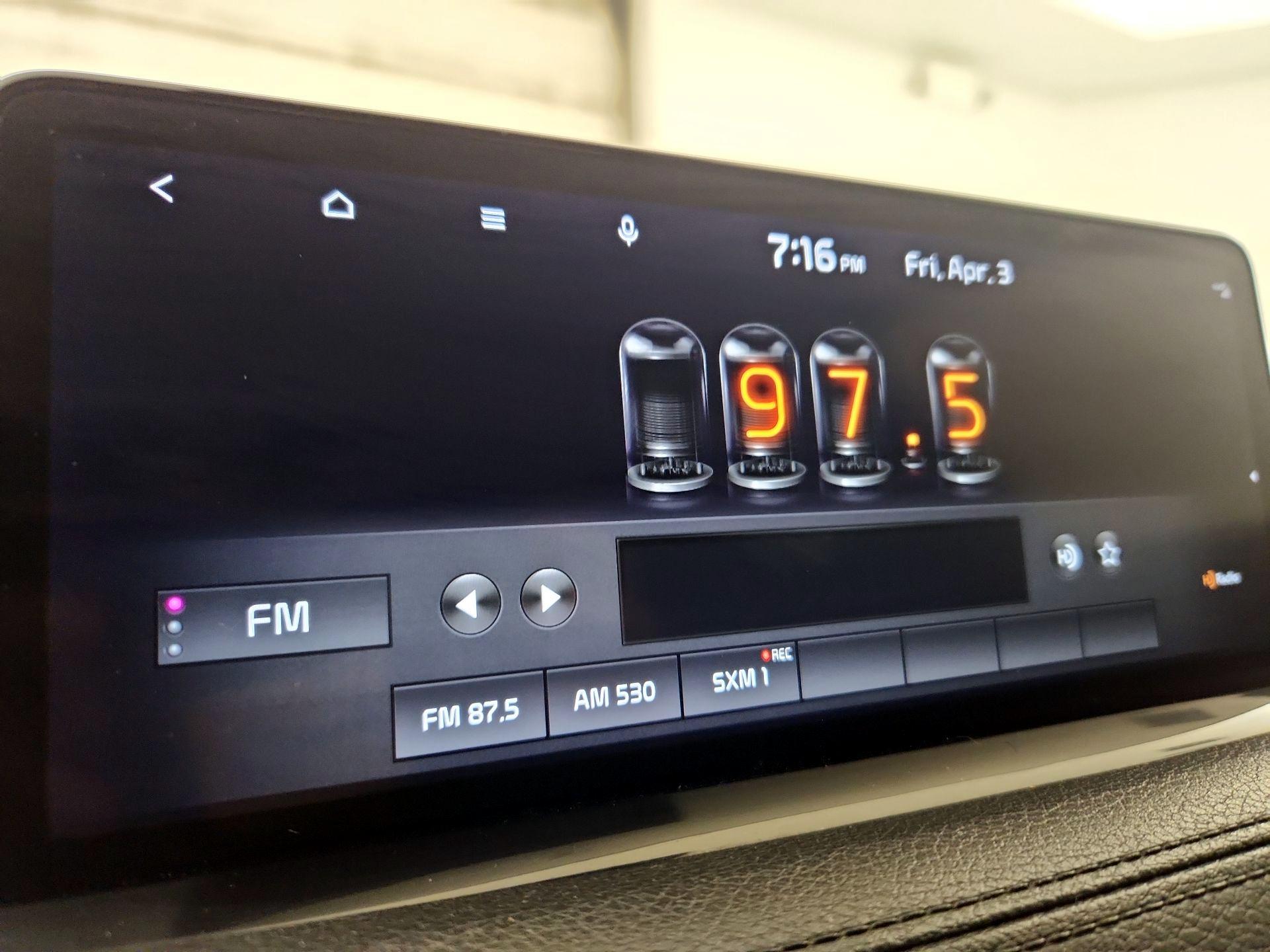 Thumbnail: 2022 Kia Stinger - 16