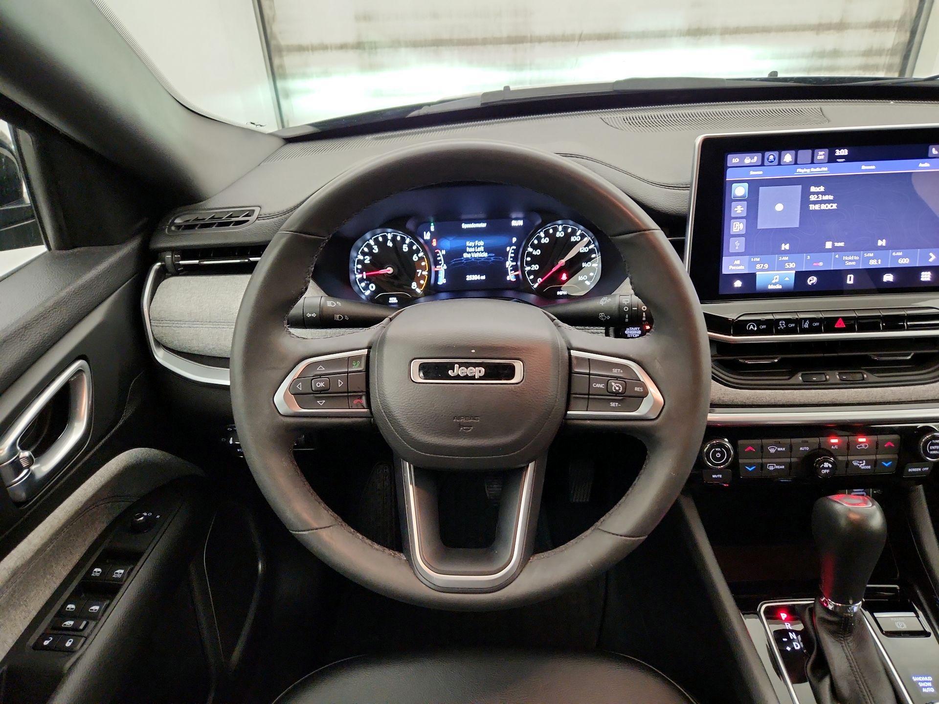 Thumbnail: 2023 Jeep Compass - 10