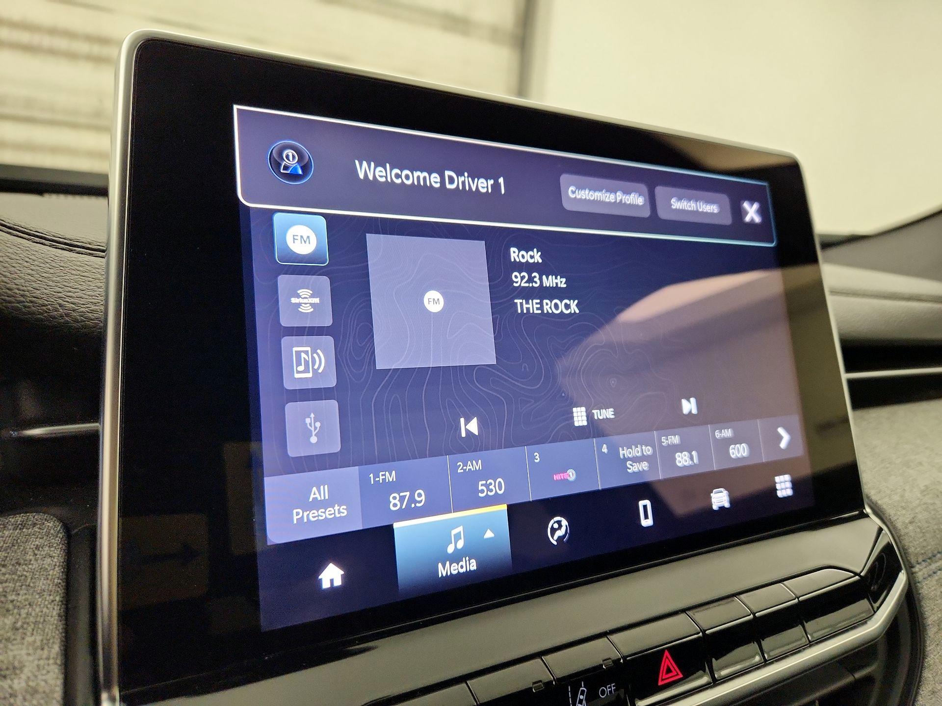 Thumbnail: 2023 Jeep Compass - 15