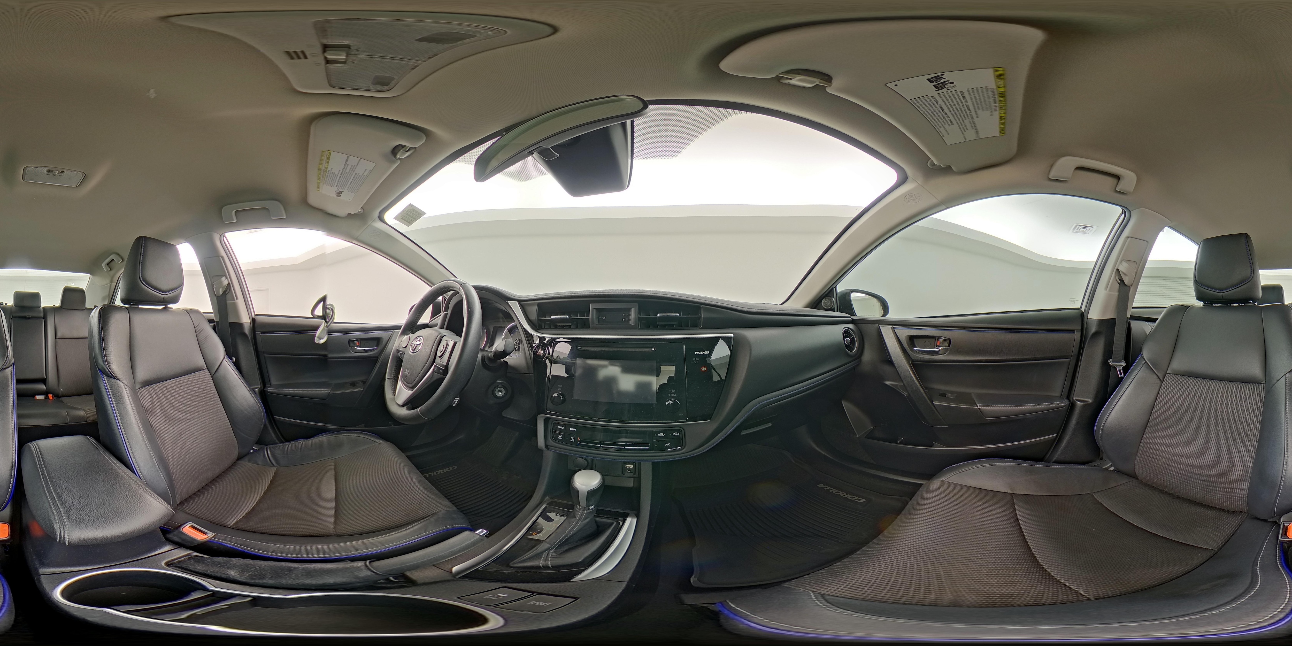 2017 Toyota Corolla SE - Photo 24