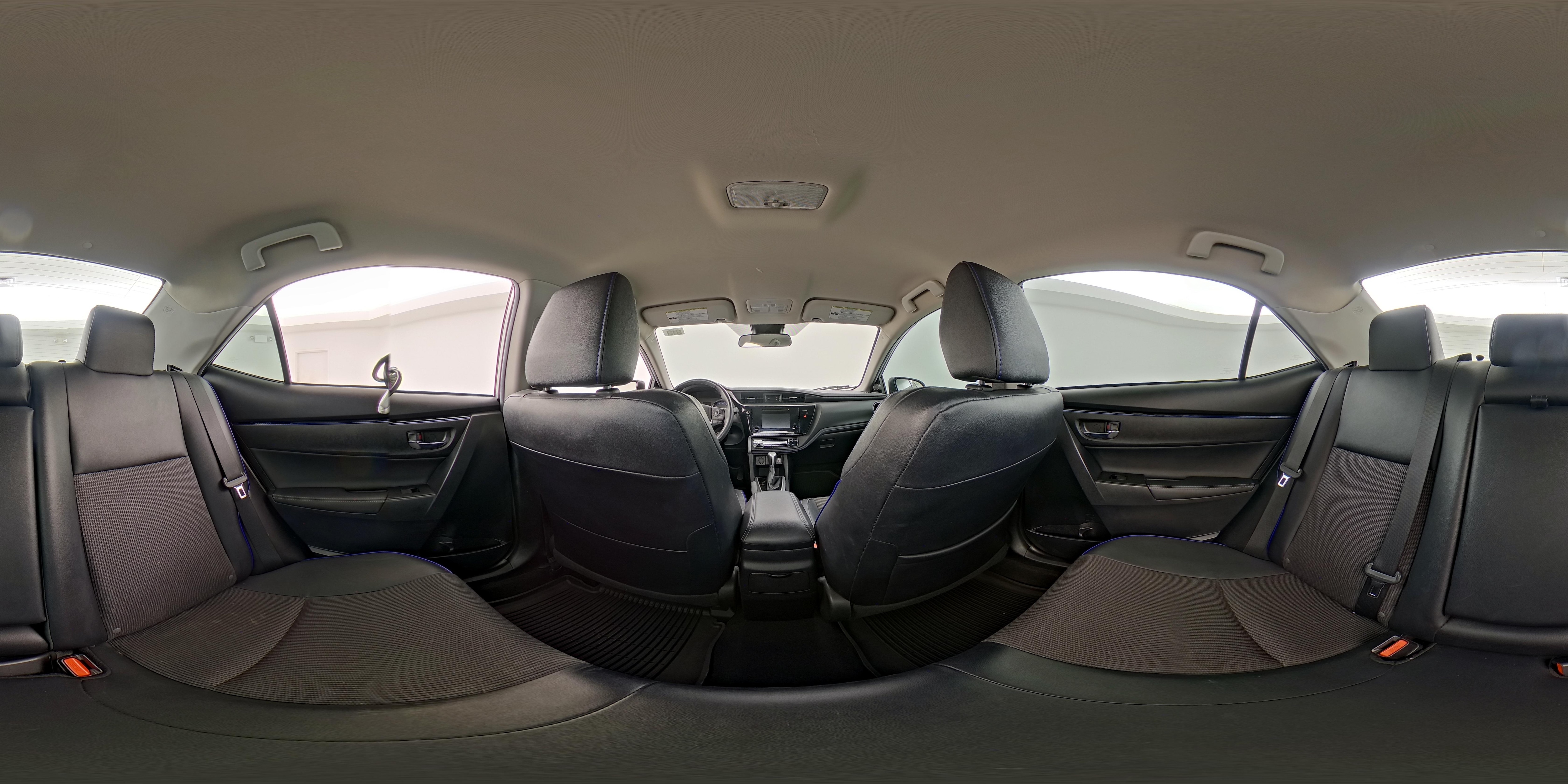 2017 Toyota Corolla SE - Photo 25