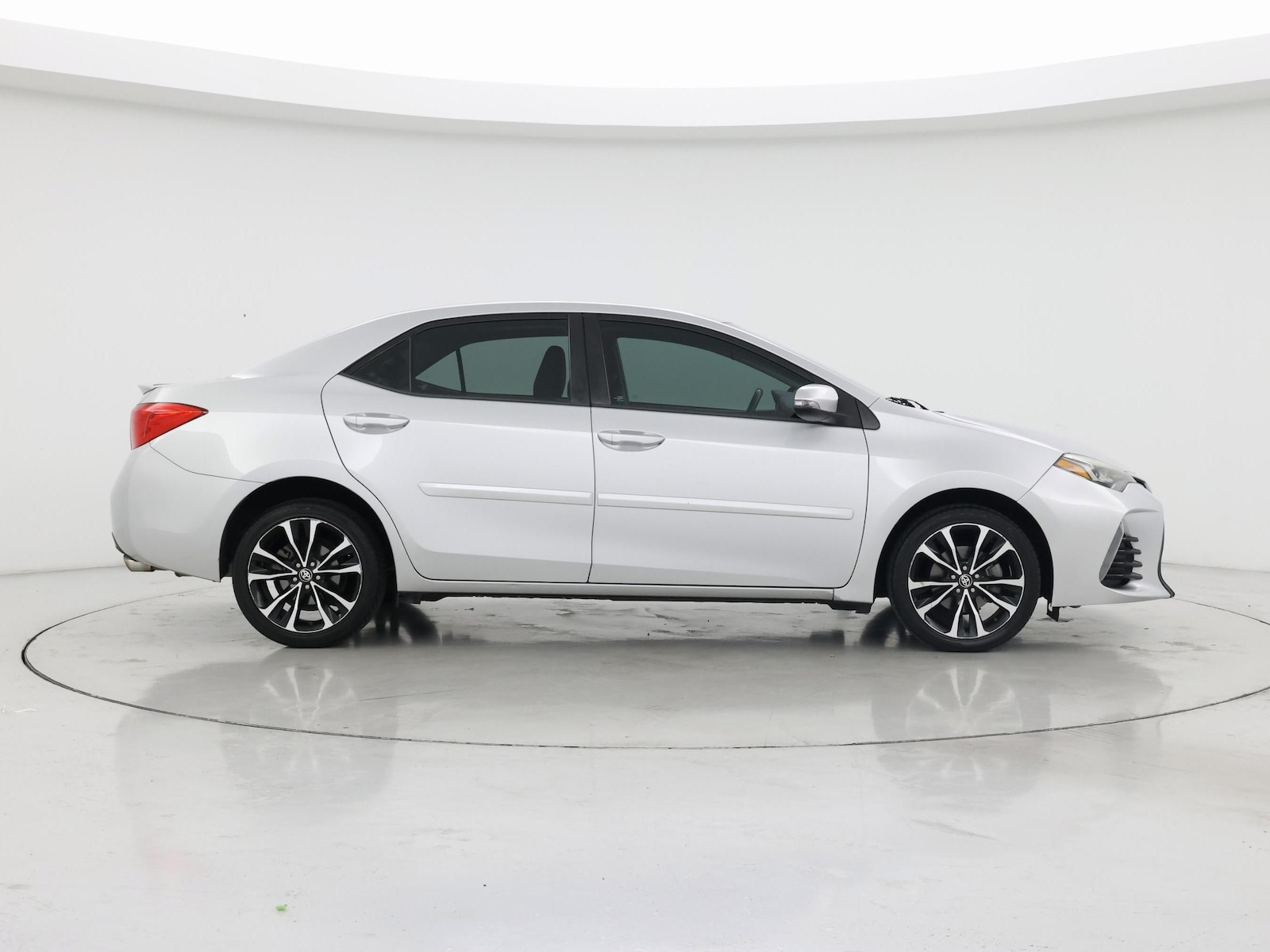 2017 Toyota Corolla SE - Photo 8