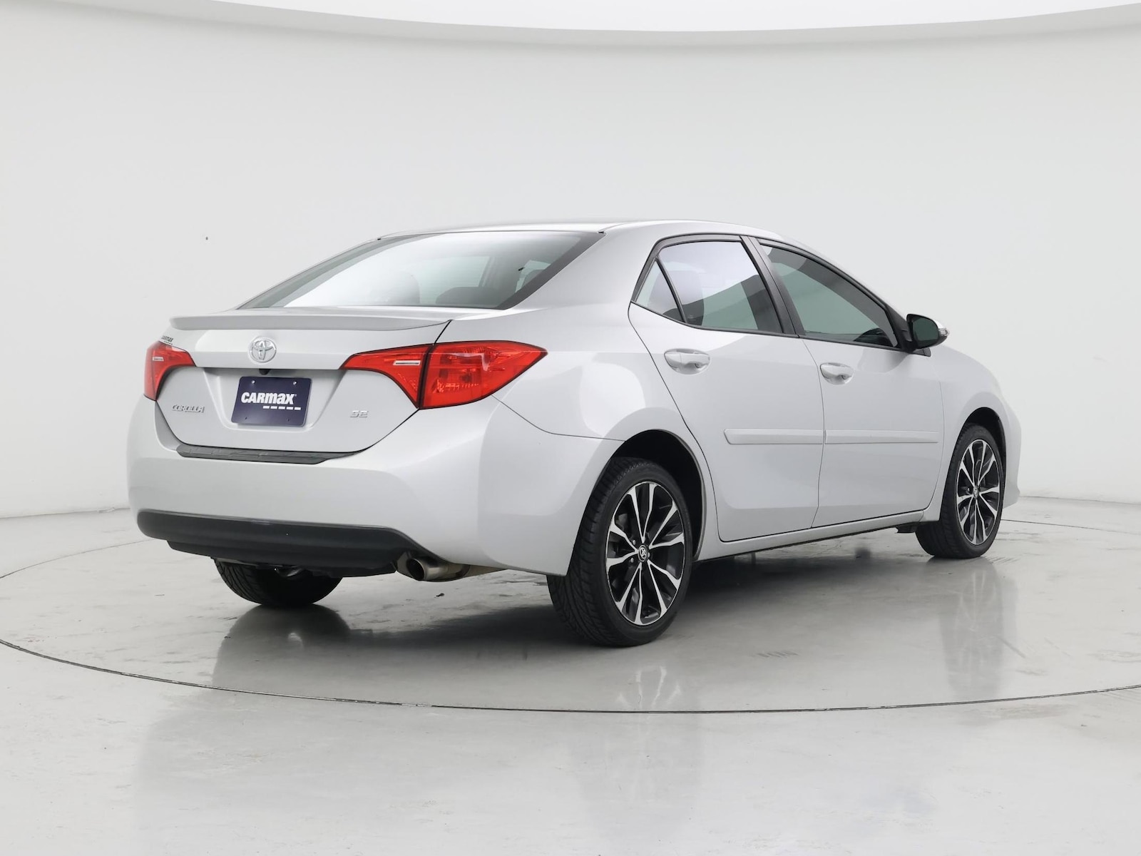 2017 Toyota Corolla SE - Photo 9