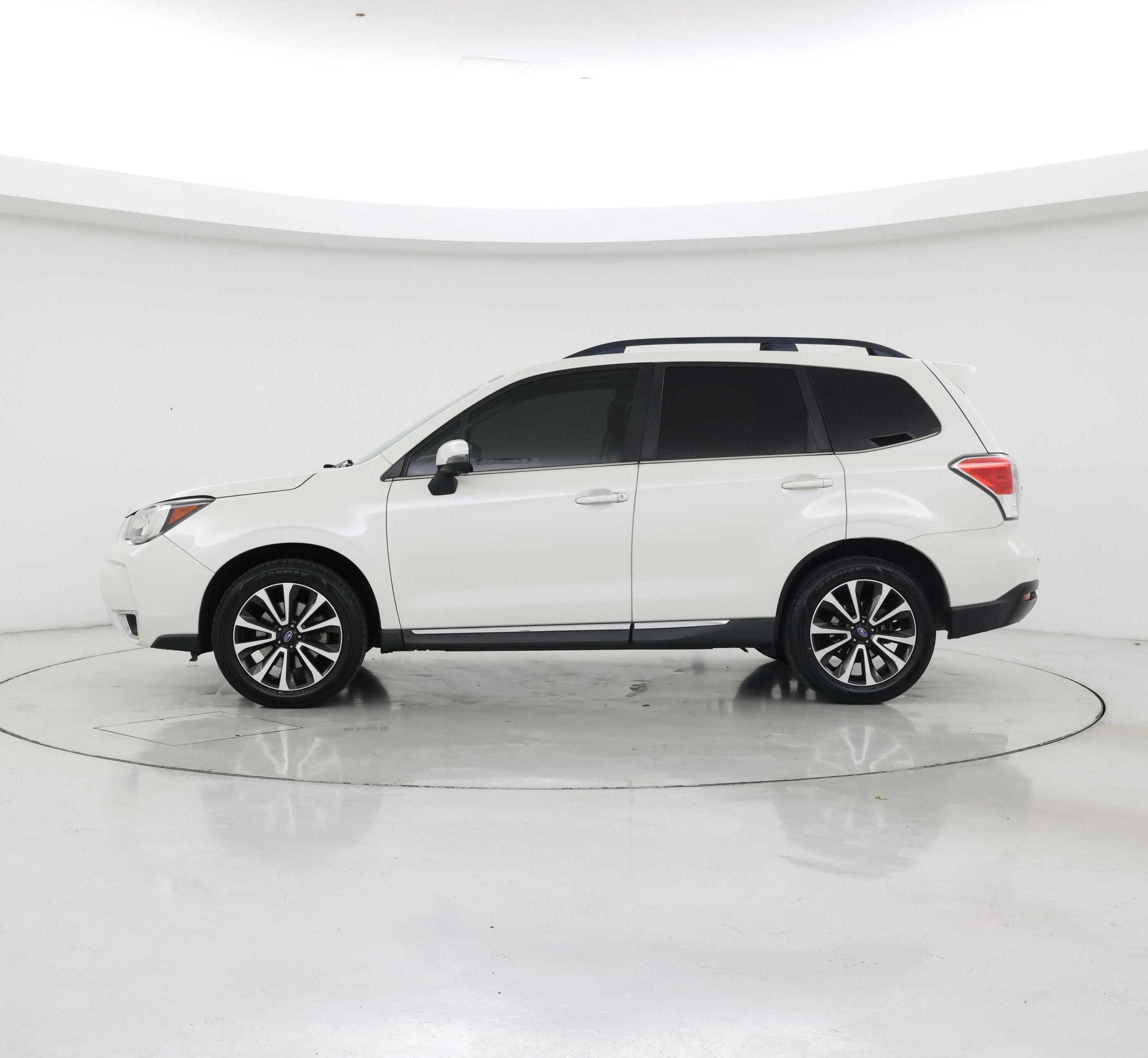 Thumbnail: 2017 Subaru Forester - 3