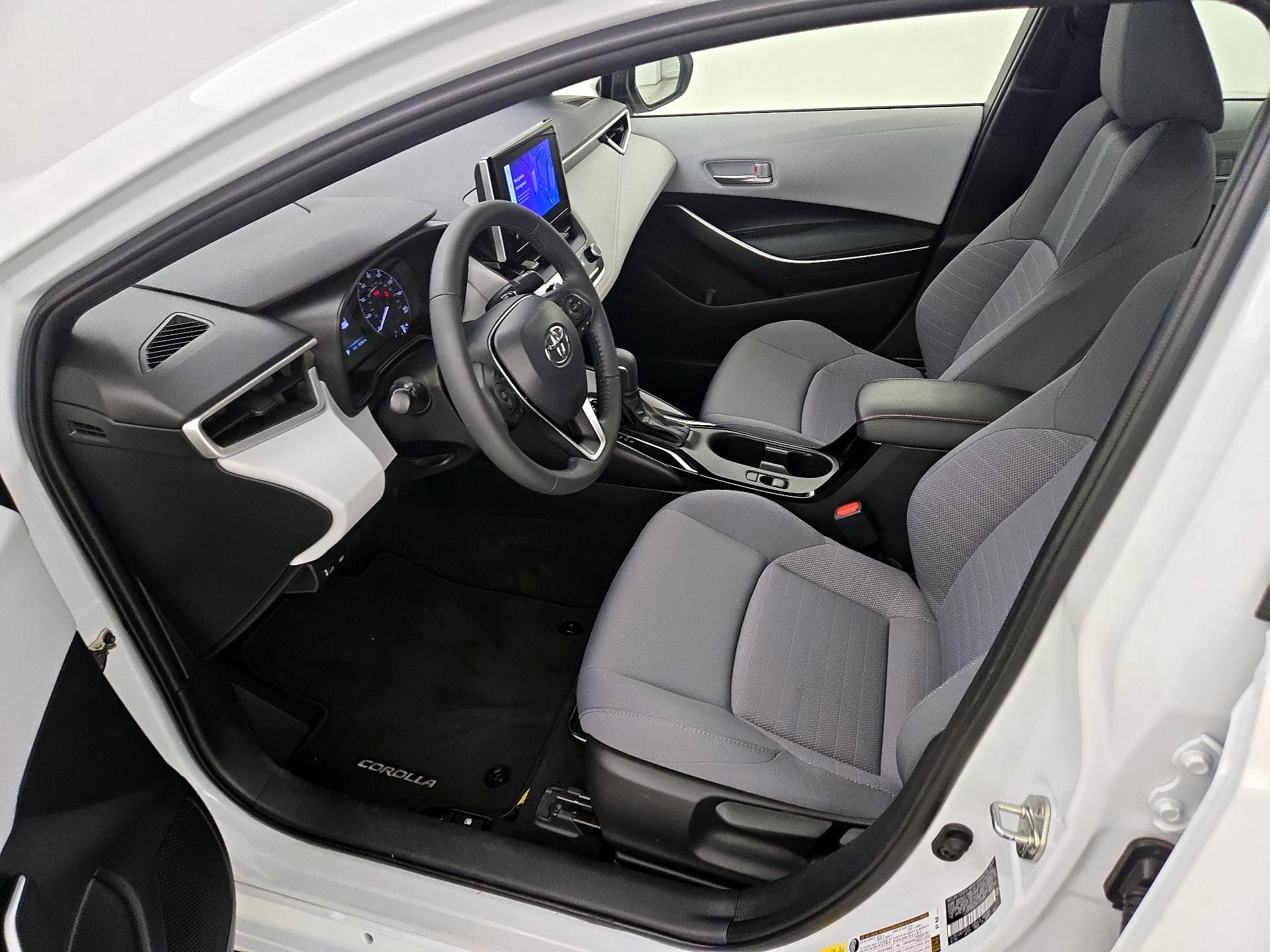 Thumbnail: 2023 Toyota Corolla - 11