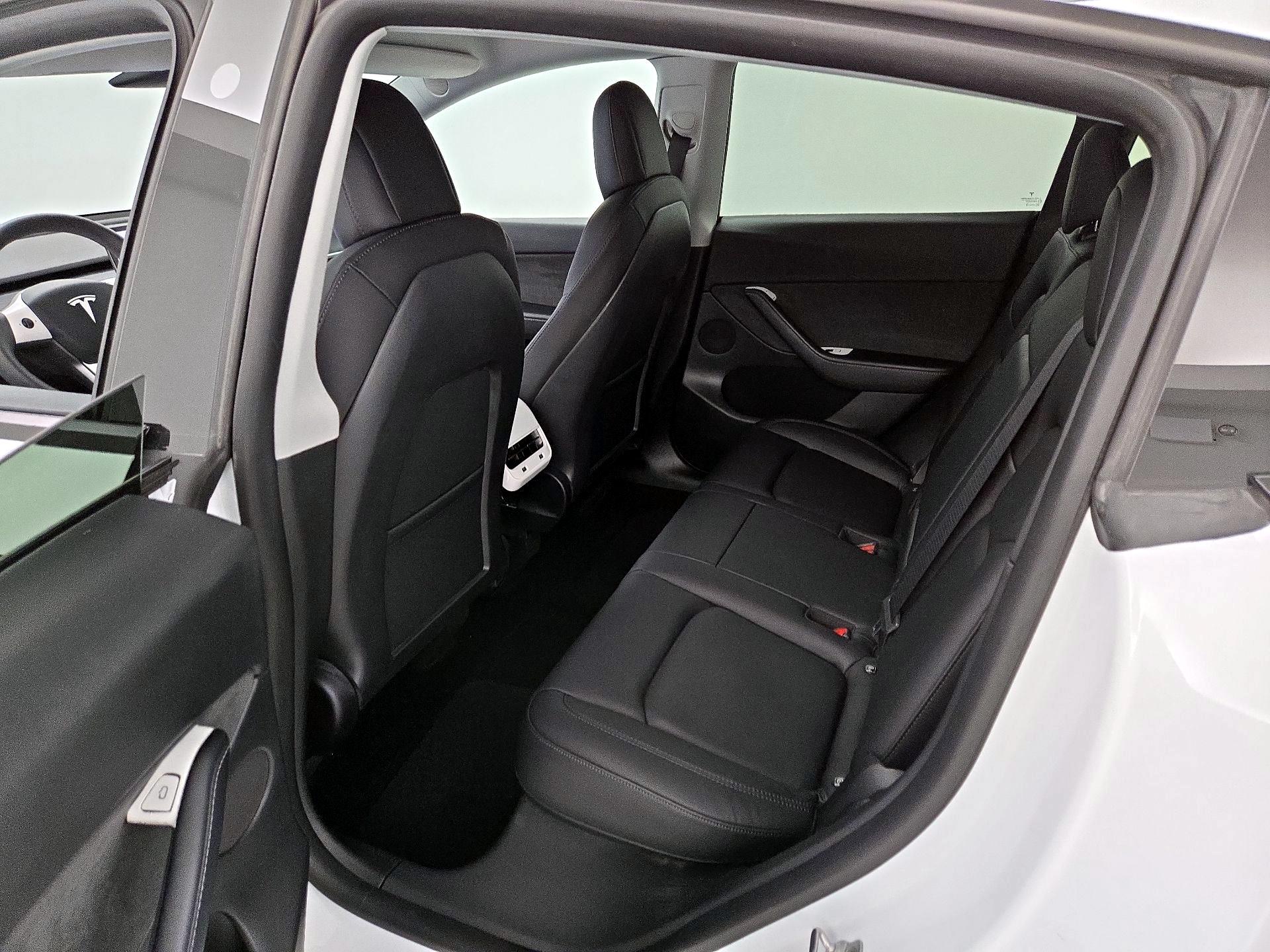 Thumbnail: 2022 Tesla Model Y - 19