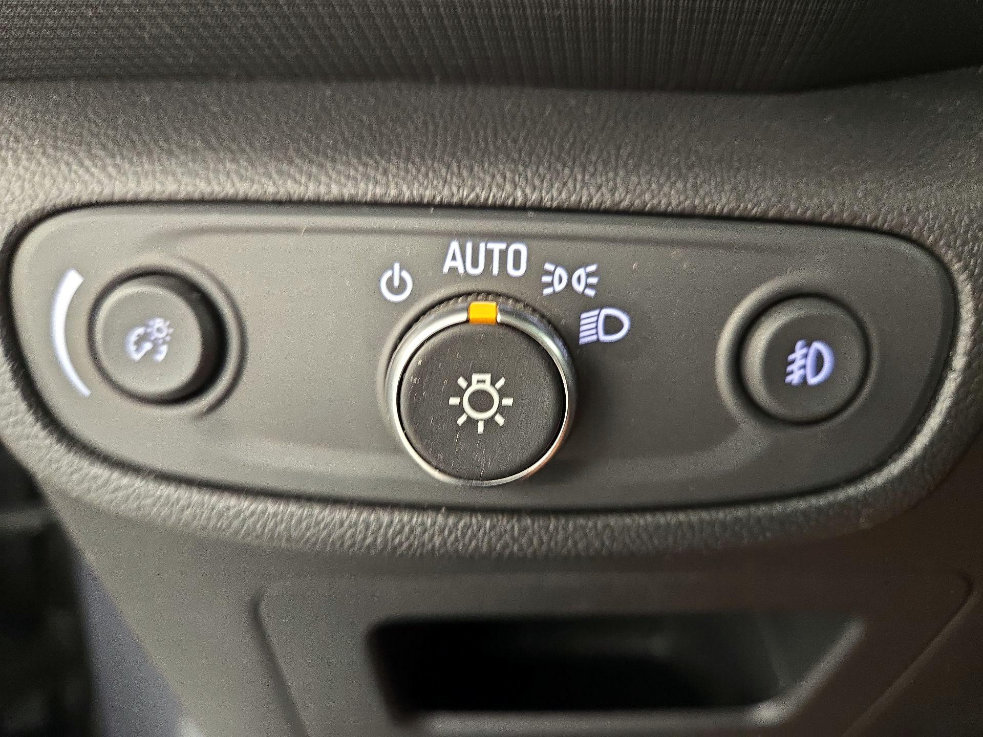 Thumbnail: 2022 Chevrolet TrailBlazer - 13