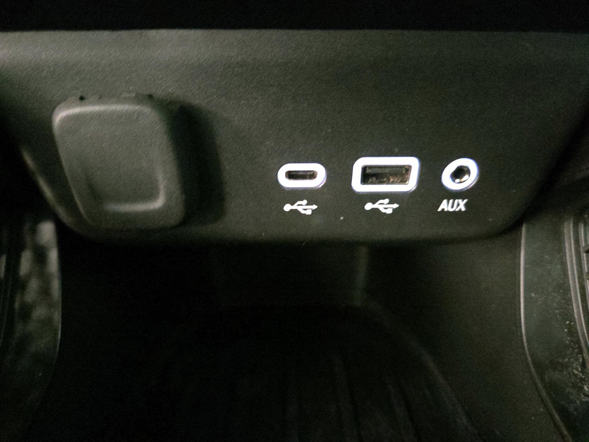 Thumbnail: 2022 Chevrolet TrailBlazer - 18