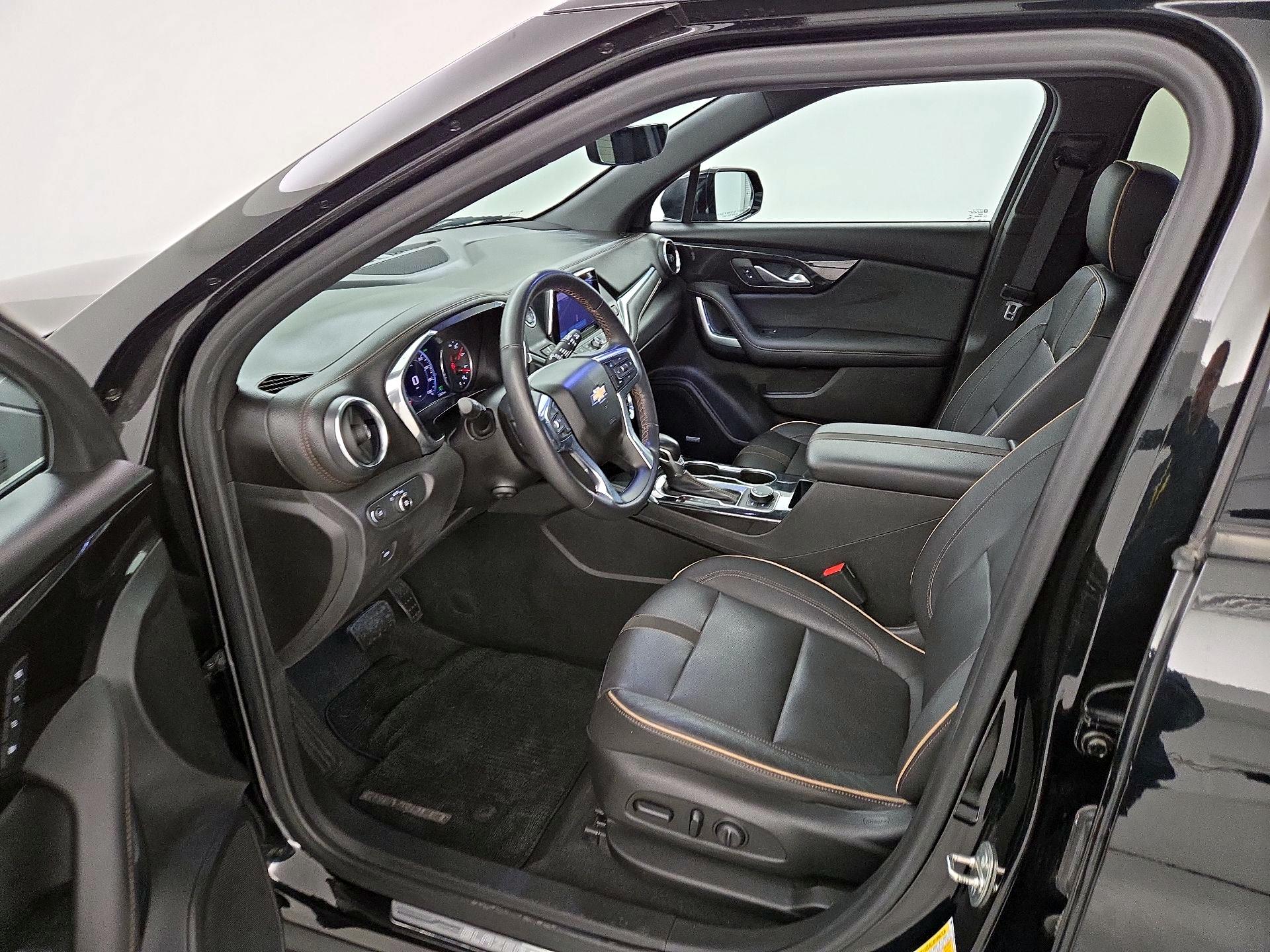 Thumbnail: 2020 Chevrolet Blazer - 11