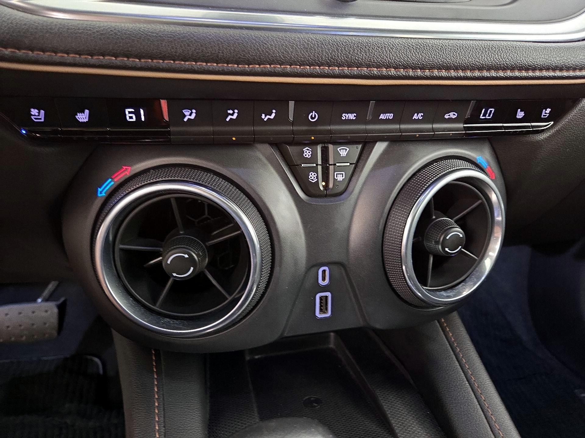 Thumbnail: 2020 Chevrolet Blazer - 17