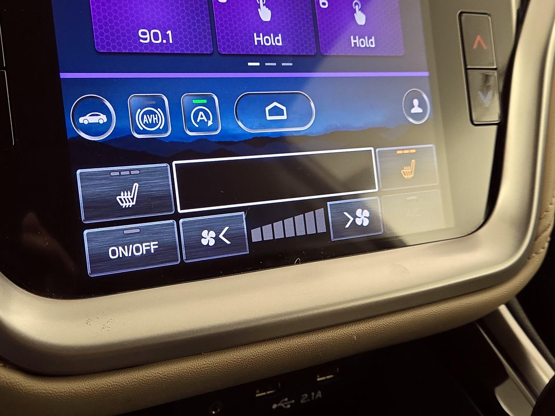 Thumbnail: 2020 Subaru Outback - 17