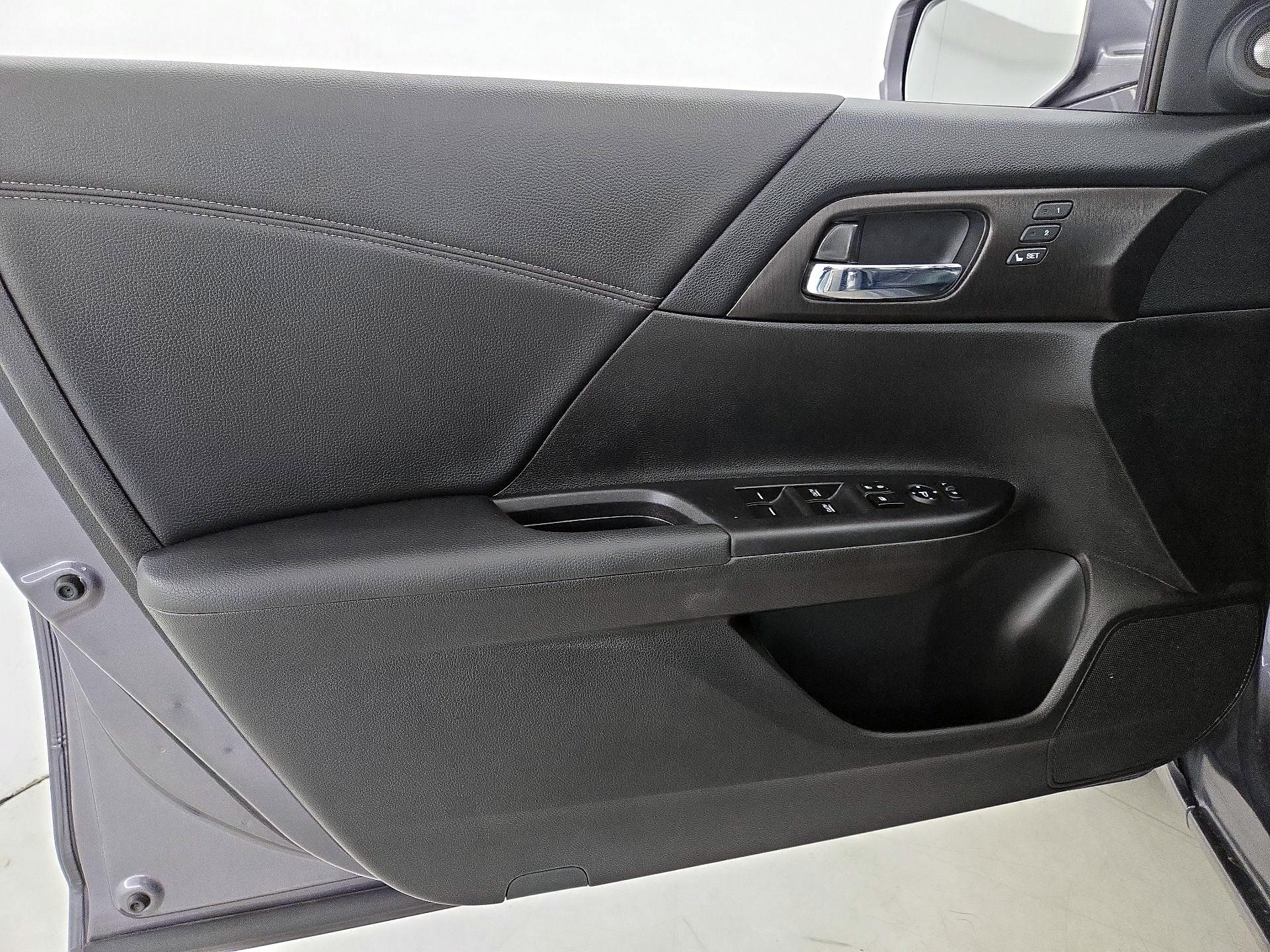Thumbnail: 2014 Honda Accord - 12
