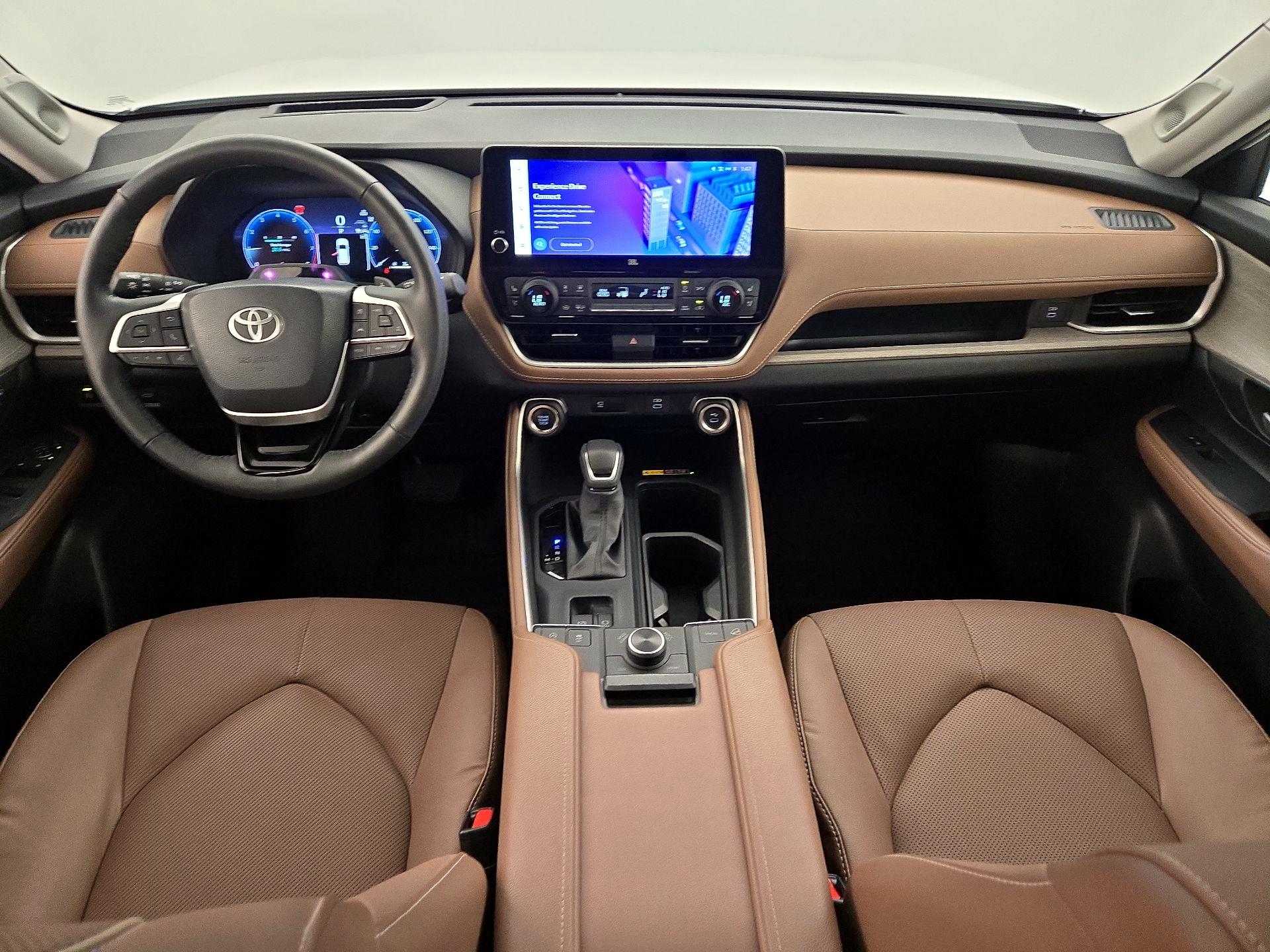 Thumbnail: 2025 Toyota Grand Highlander - 9