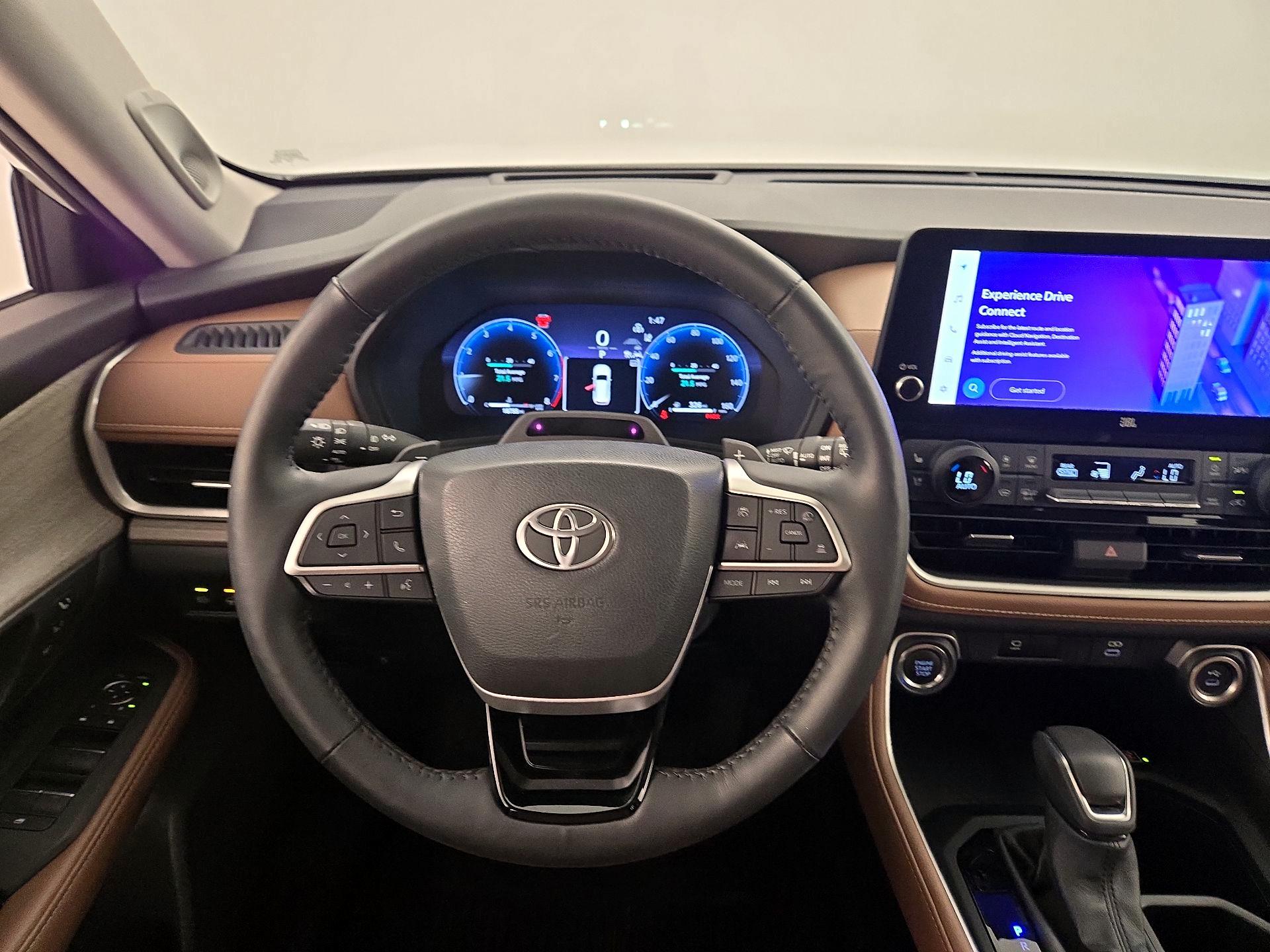 Thumbnail: 2025 Toyota Grand Highlander - 10