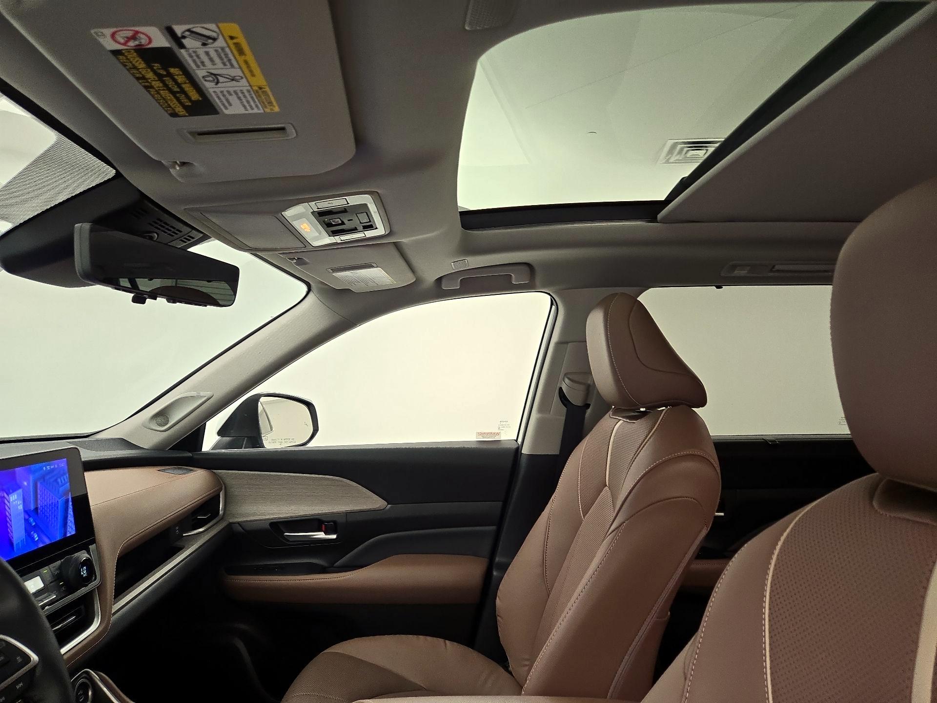 Thumbnail: 2025 Toyota Grand Highlander - 19