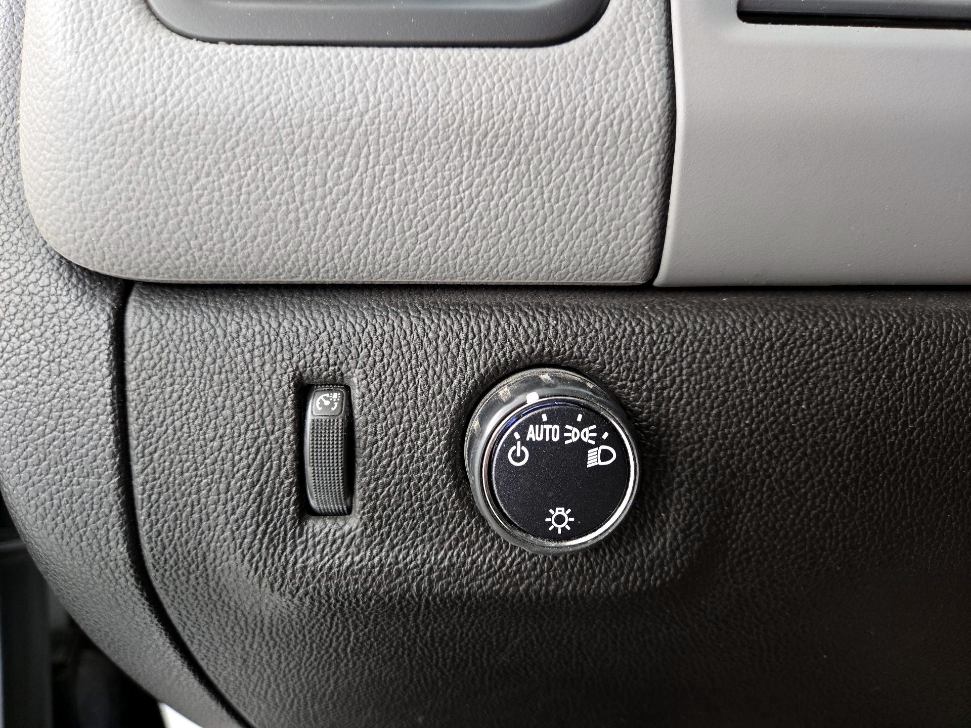 Thumbnail: 2016 Chevrolet Colorado - 13