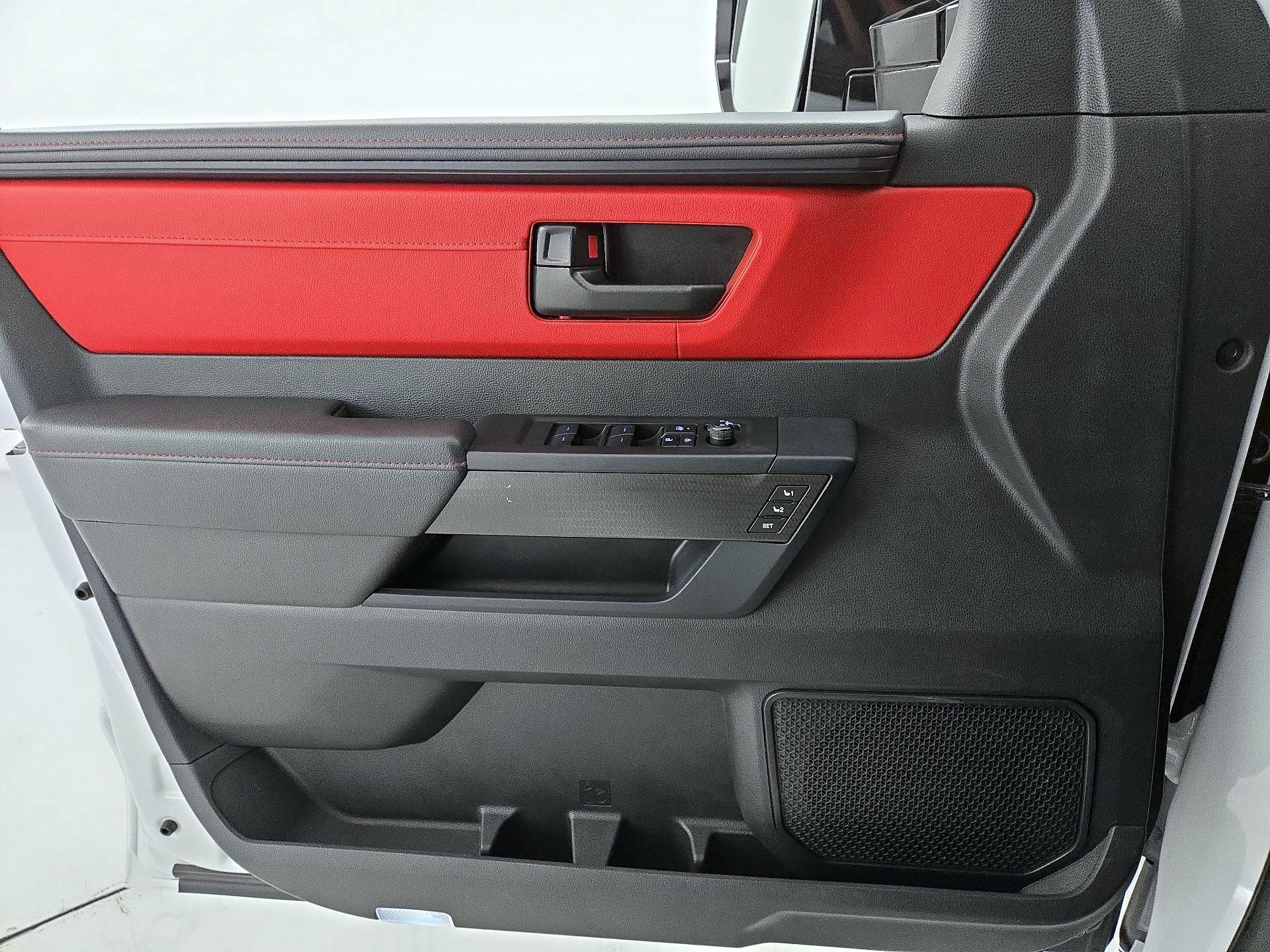 Thumbnail: 2024 Toyota Tundra - 12