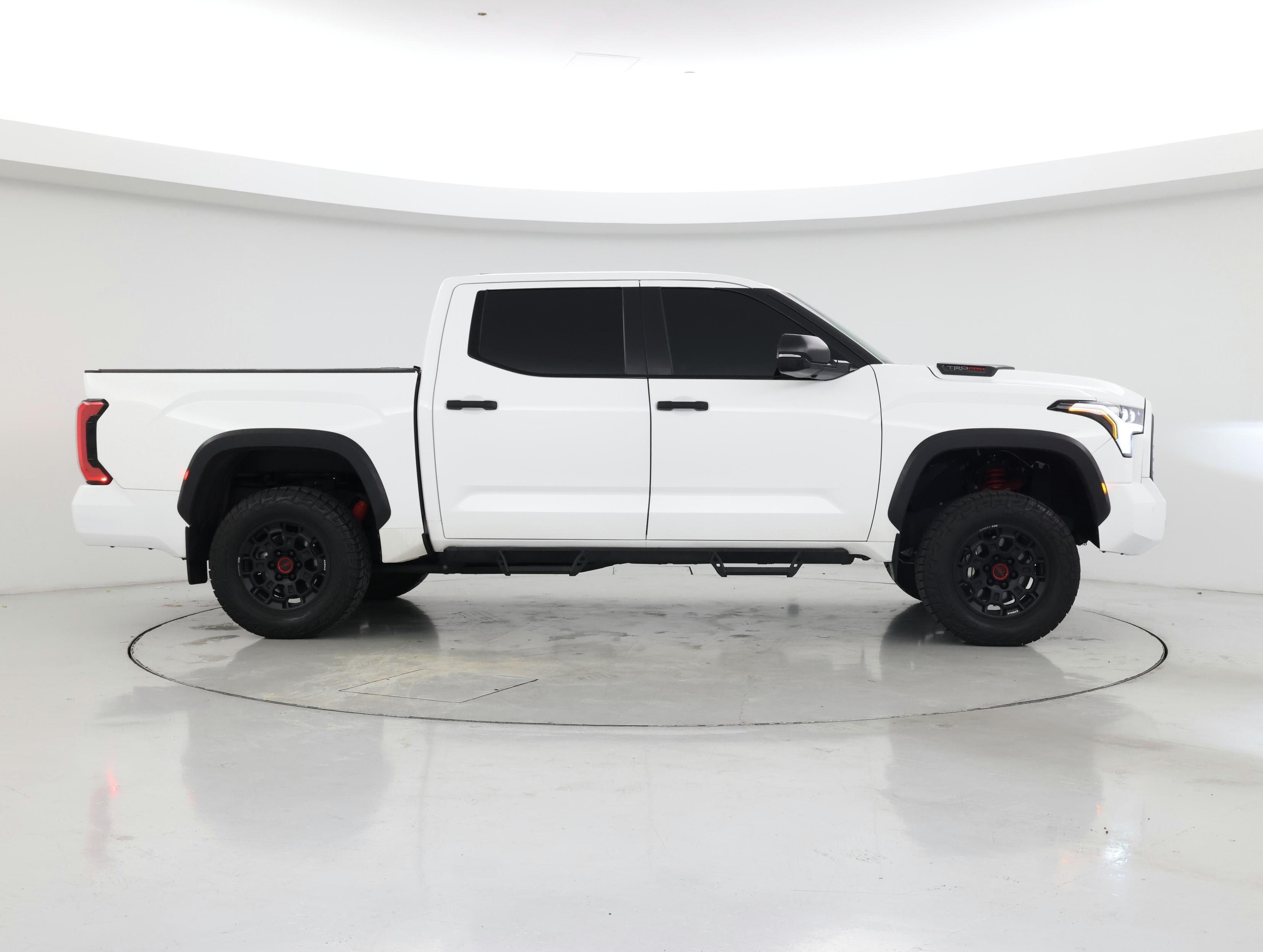 Thumbnail: 2024 Toyota Tundra - 7