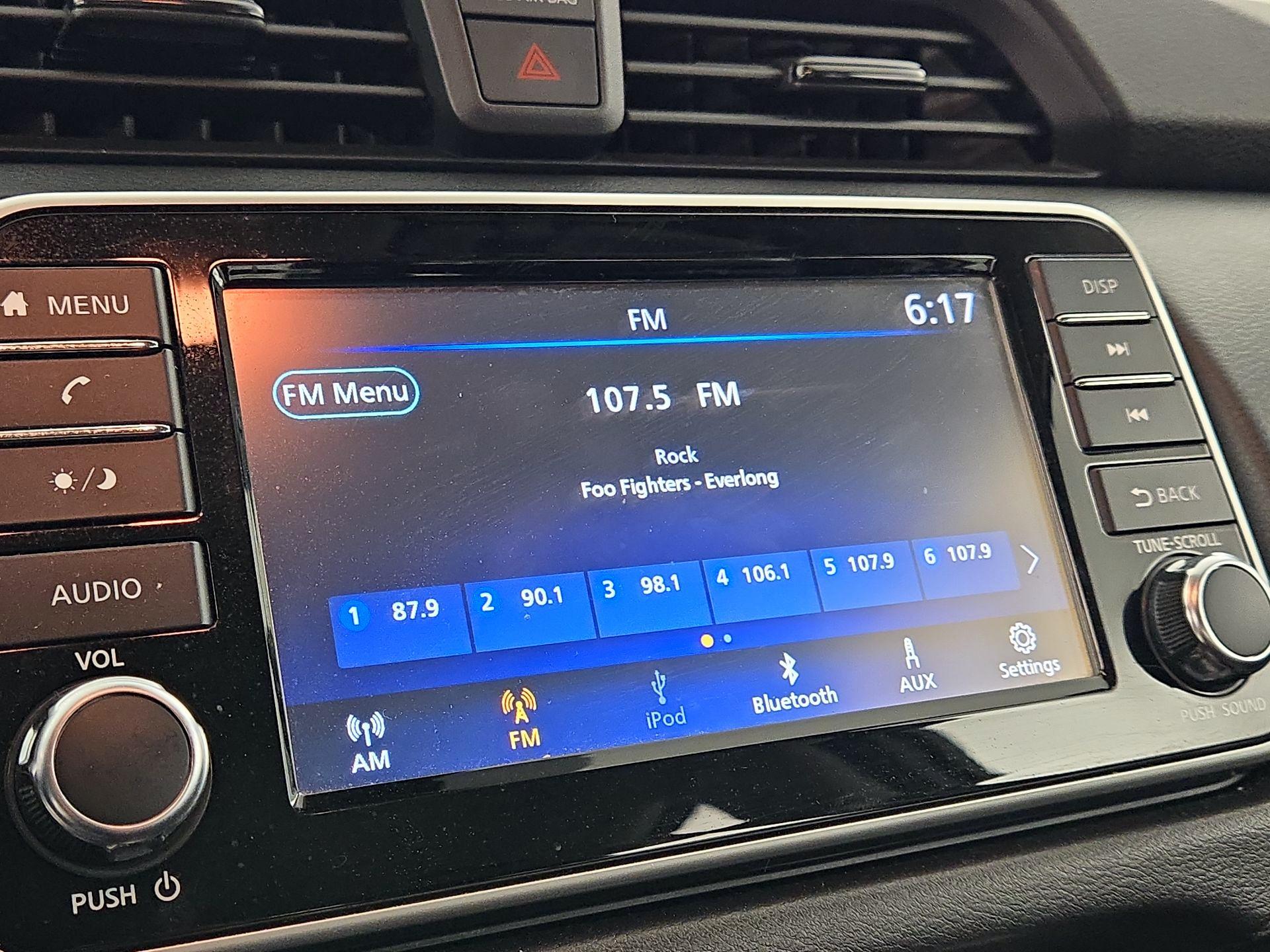 Thumbnail: 2022 Nissan Versa - 15