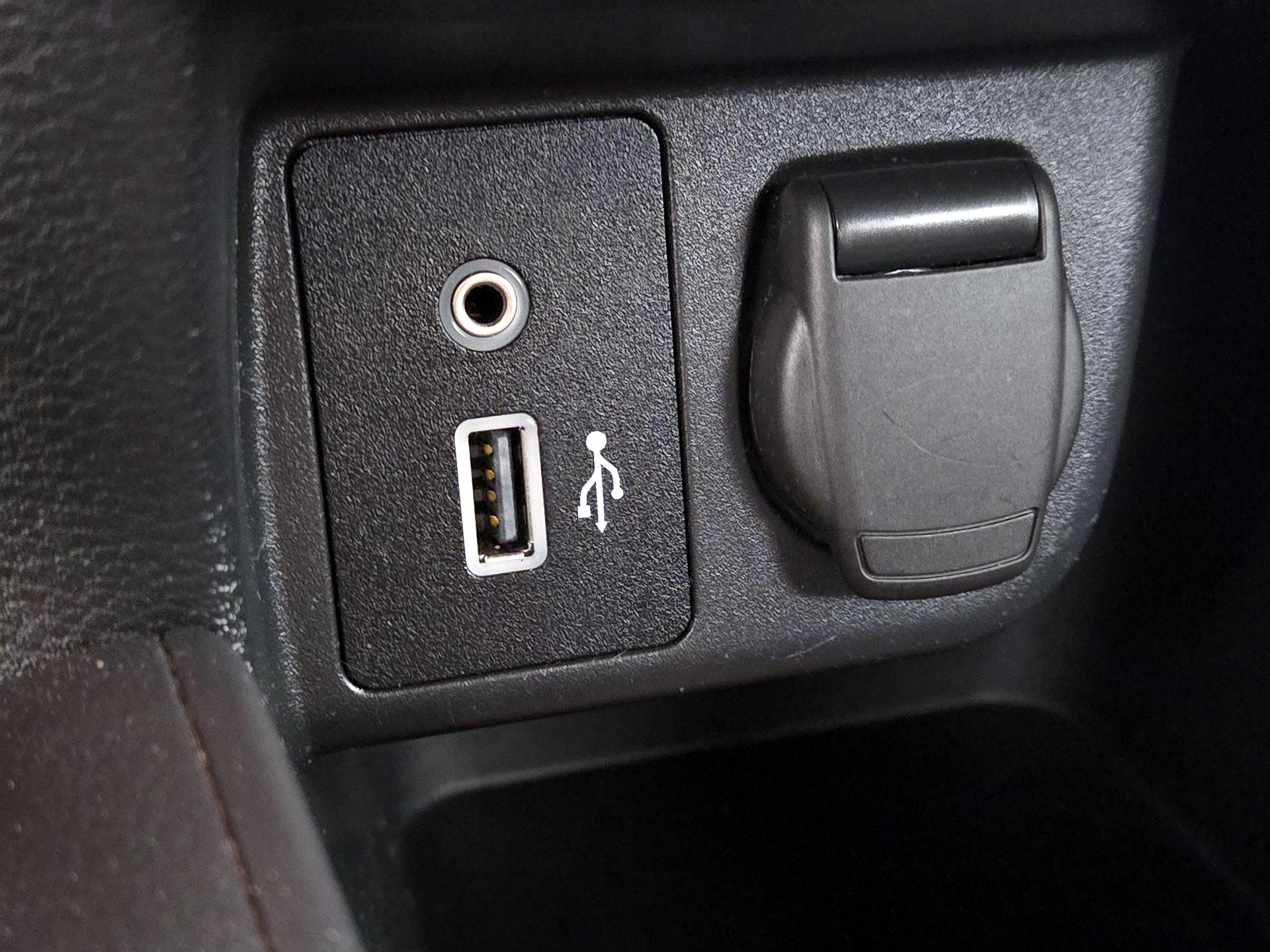 Thumbnail: 2022 Nissan Versa - 18