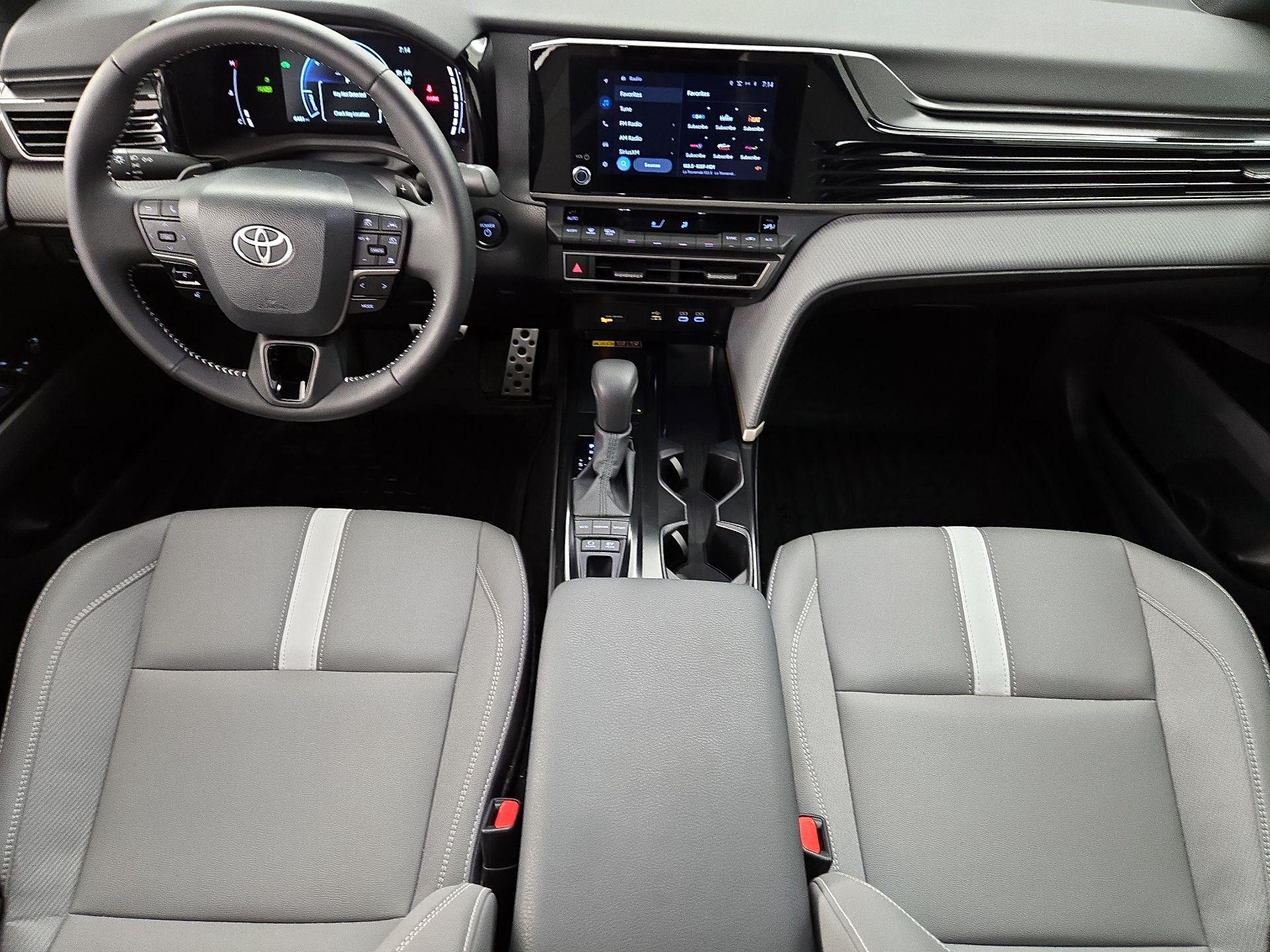Thumbnail: 2025 Toyota Camry - 9