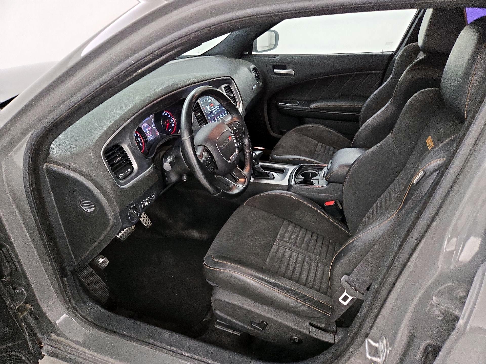 Thumbnail: 2018 Dodge Charger - 11
