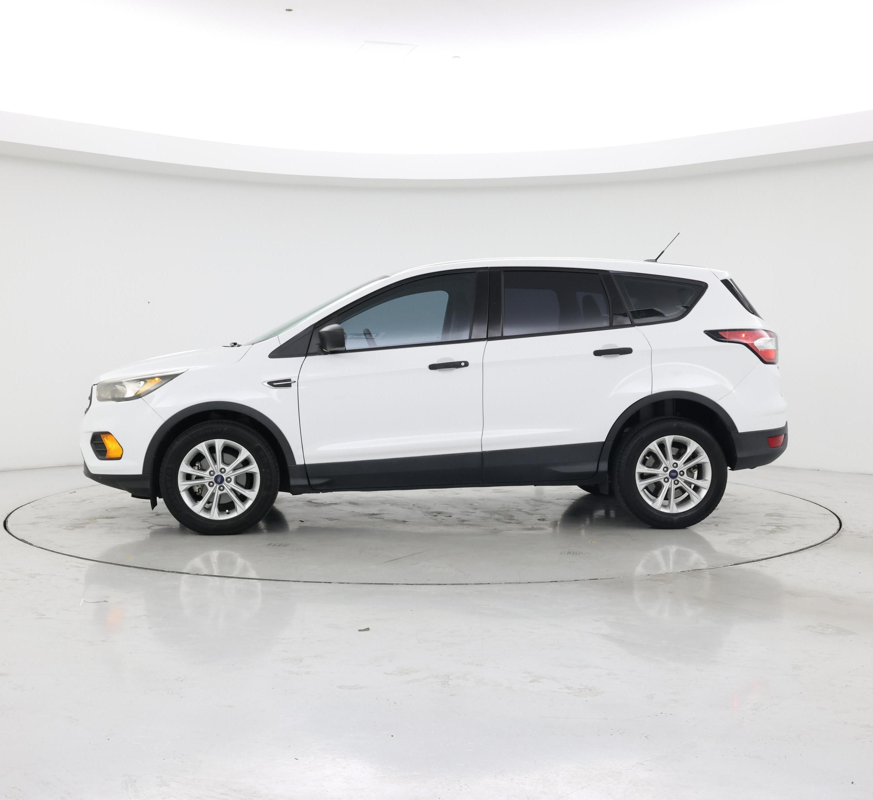 Thumbnail: 2018 Ford Escape - 3