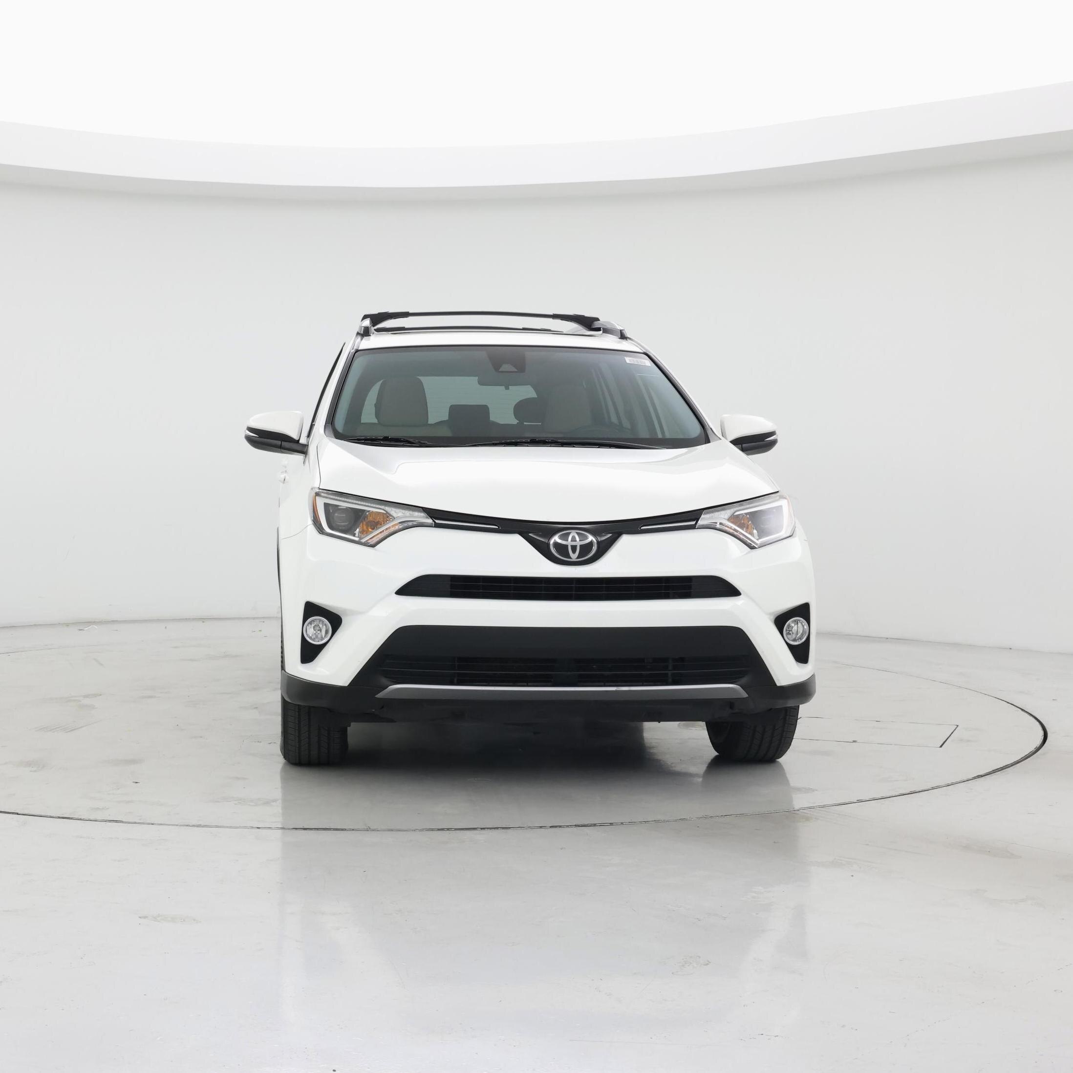 Thumbnail: 2017 Toyota RAV4 - 5