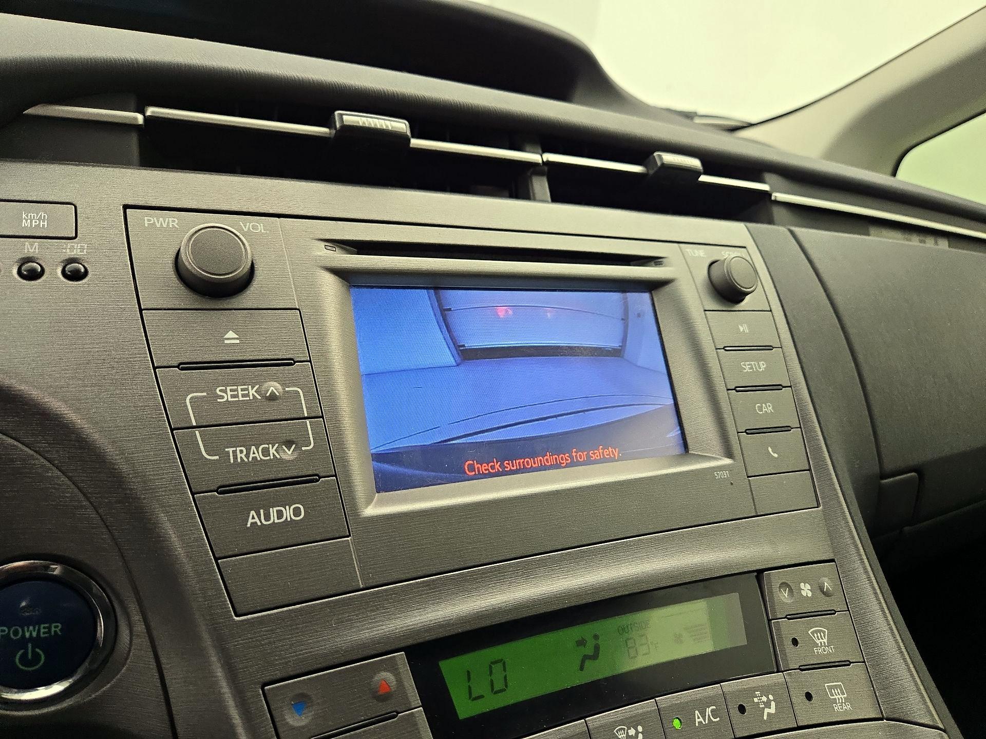 Thumbnail: 2015 Toyota Prius - 14