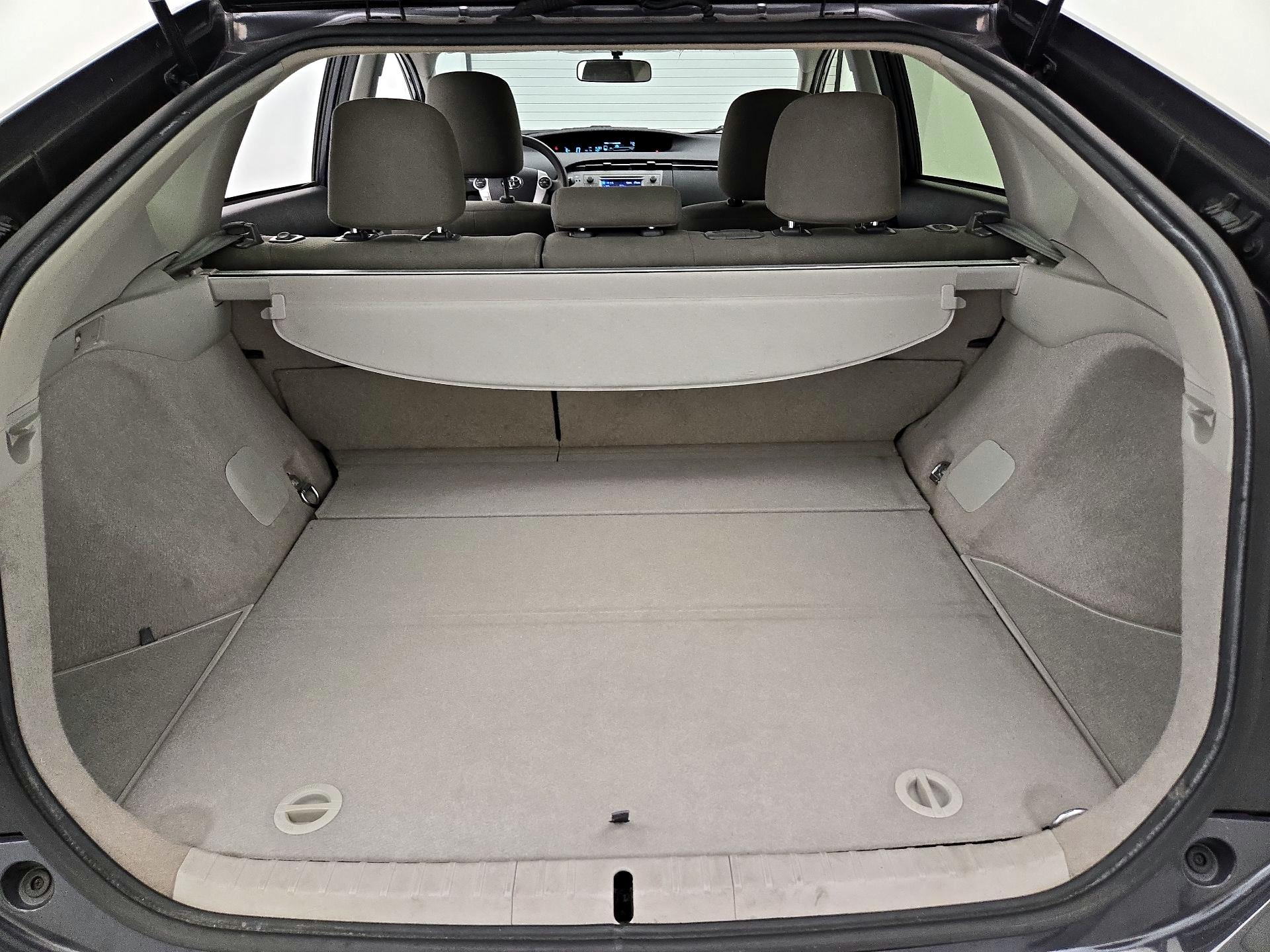 Thumbnail: 2015 Toyota Prius - 20